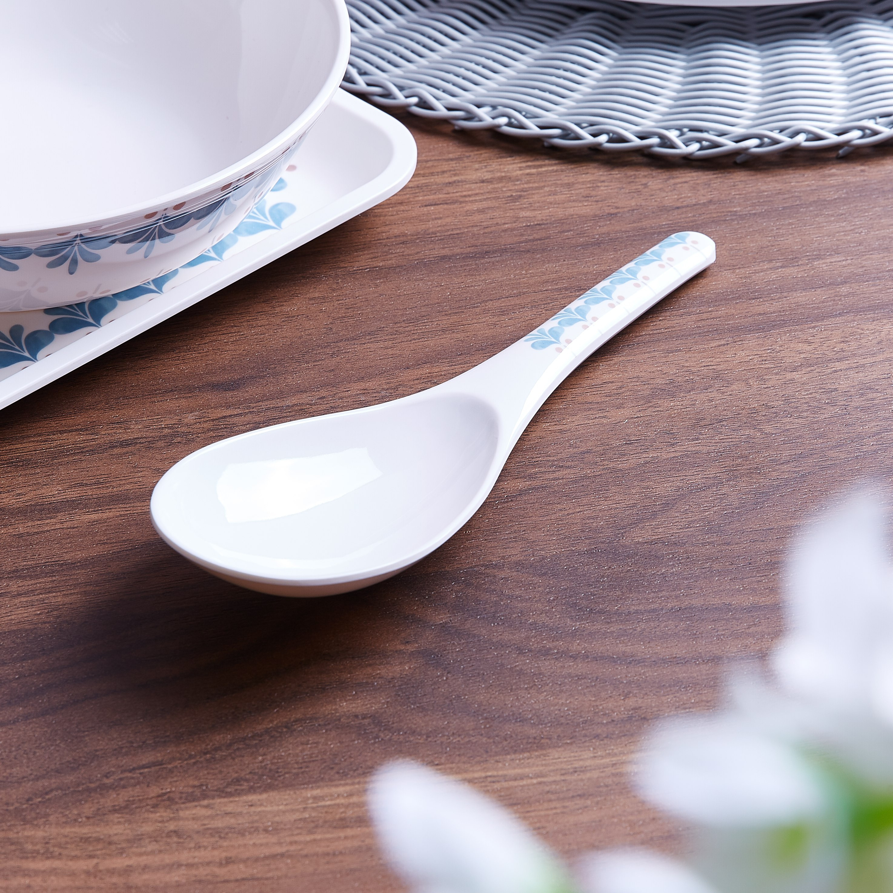 ملعقة تقديم من ميدو - 20 سم -hbxdecorandfurnishings-tabletop-serveware-image-2