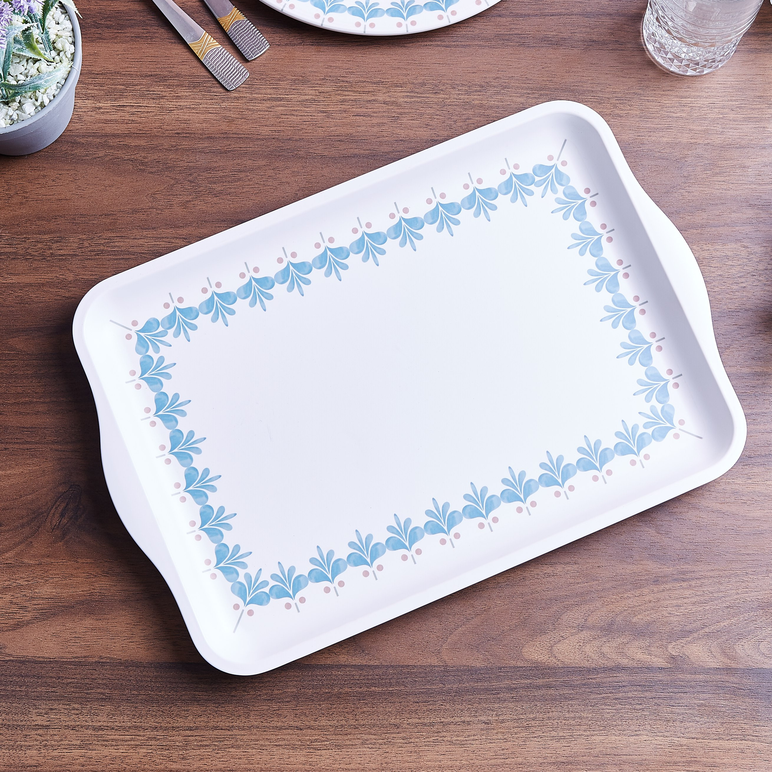 صينية كوزموس من ميدو - 38x20 سم -hbxdecorandfurnishings-tabletop-crockery-image-1