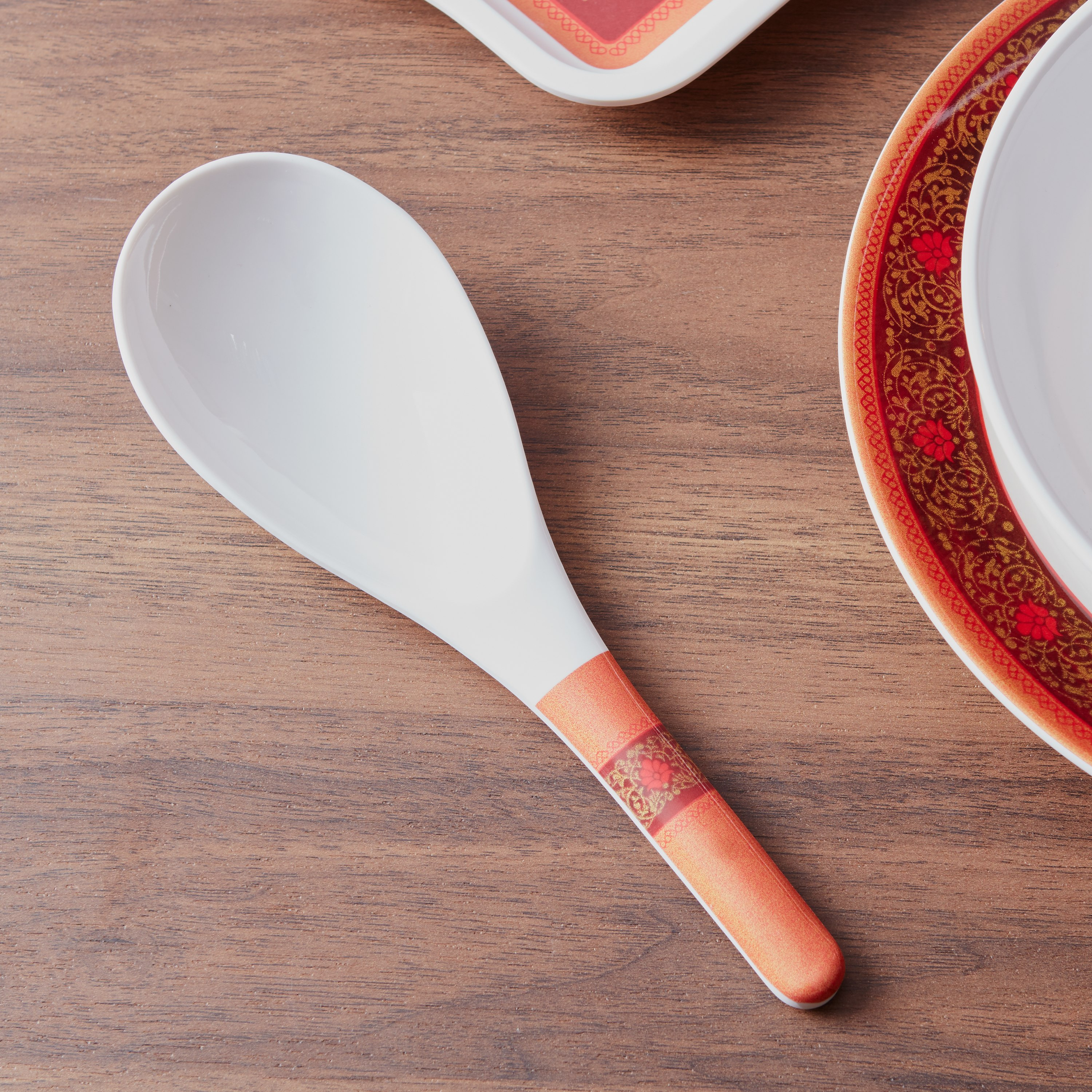 ملعقة تقديم رويال جولد - 20 سم -hbxdecorandfurnishings-tabletop-crockery-image-1