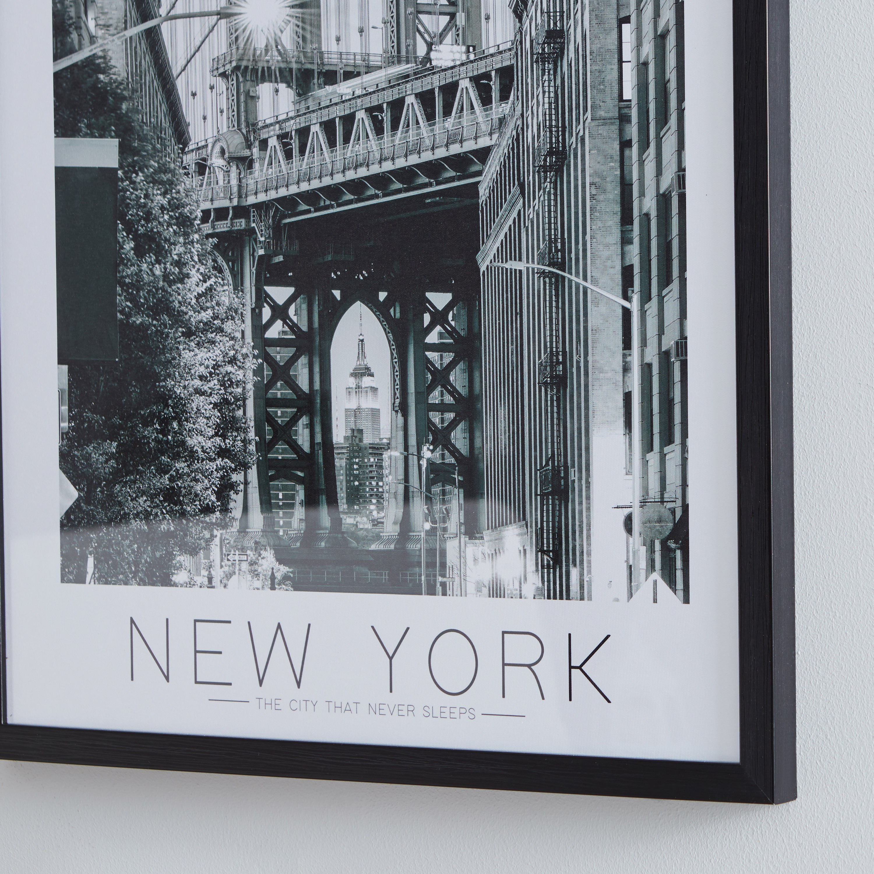 New York Framed Printed Canvas-hbxhomeware-hbxdecorandfurnishings-image-3