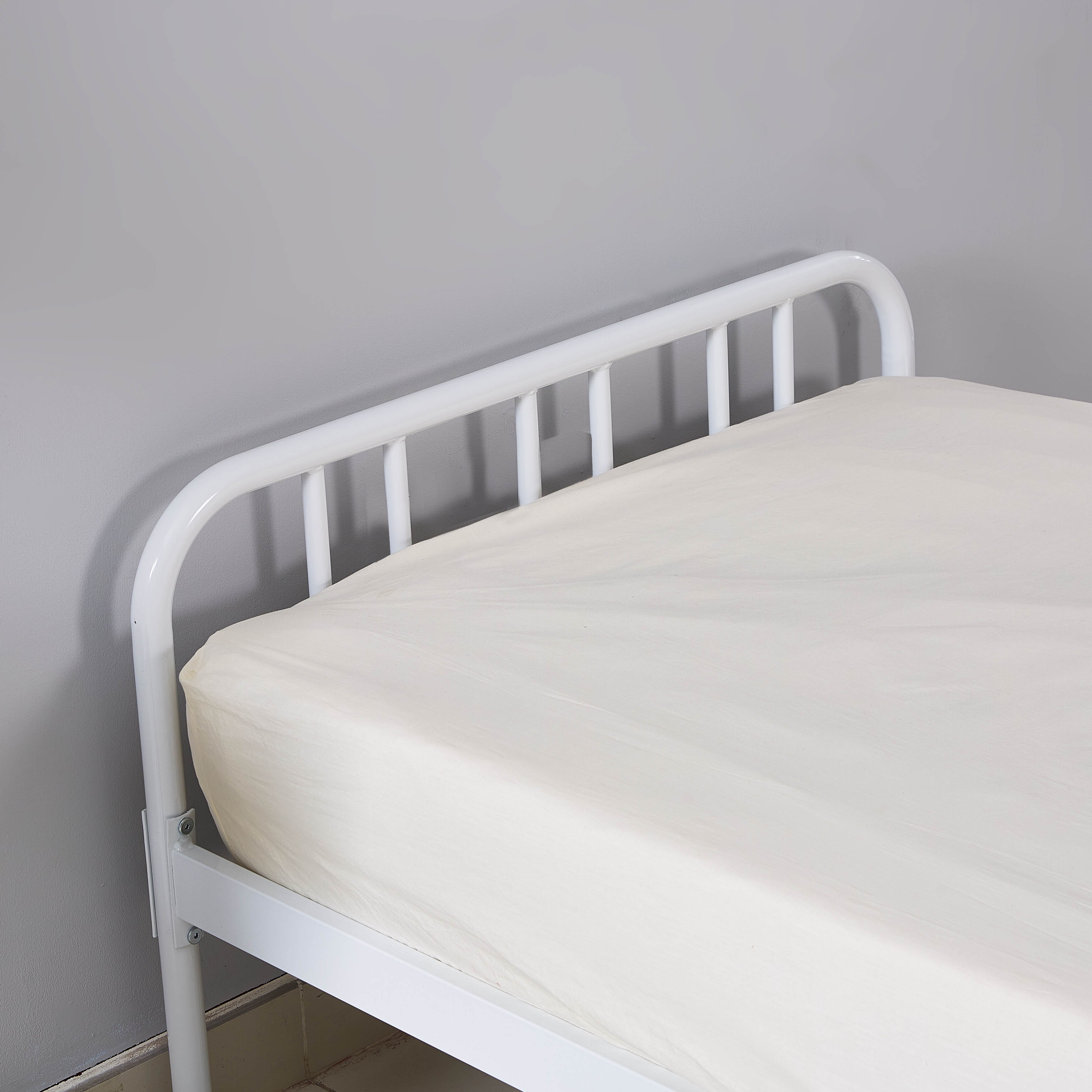 Movo Cooper Metal Single Bed - 90x200 cm-hbxfurniture-bedsandbedsets-beds-single-image-4