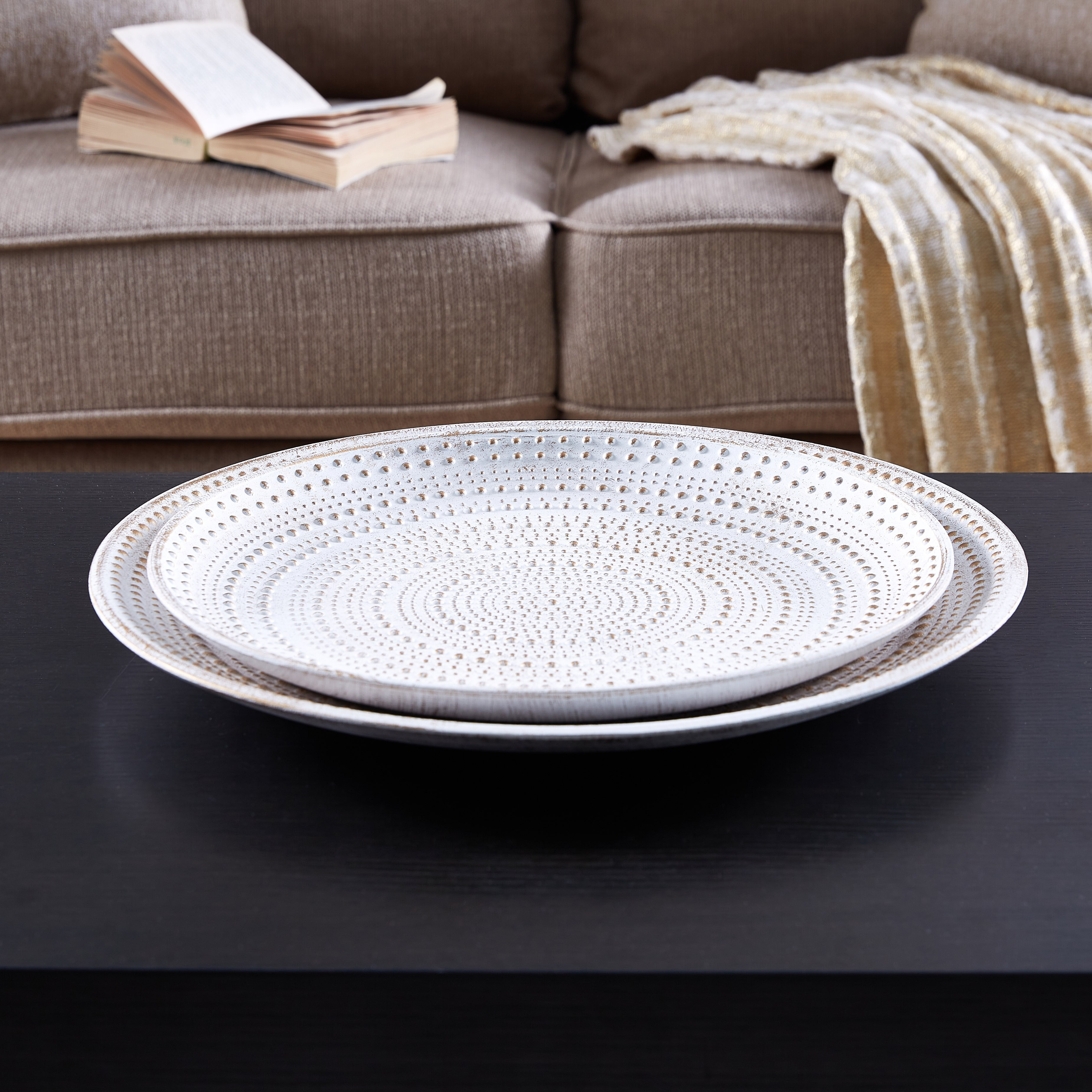 صينية خشبية دائرية من رينية - مجموعة من 2-hbxhomeware-hbxdecorandfurnishings-image-2