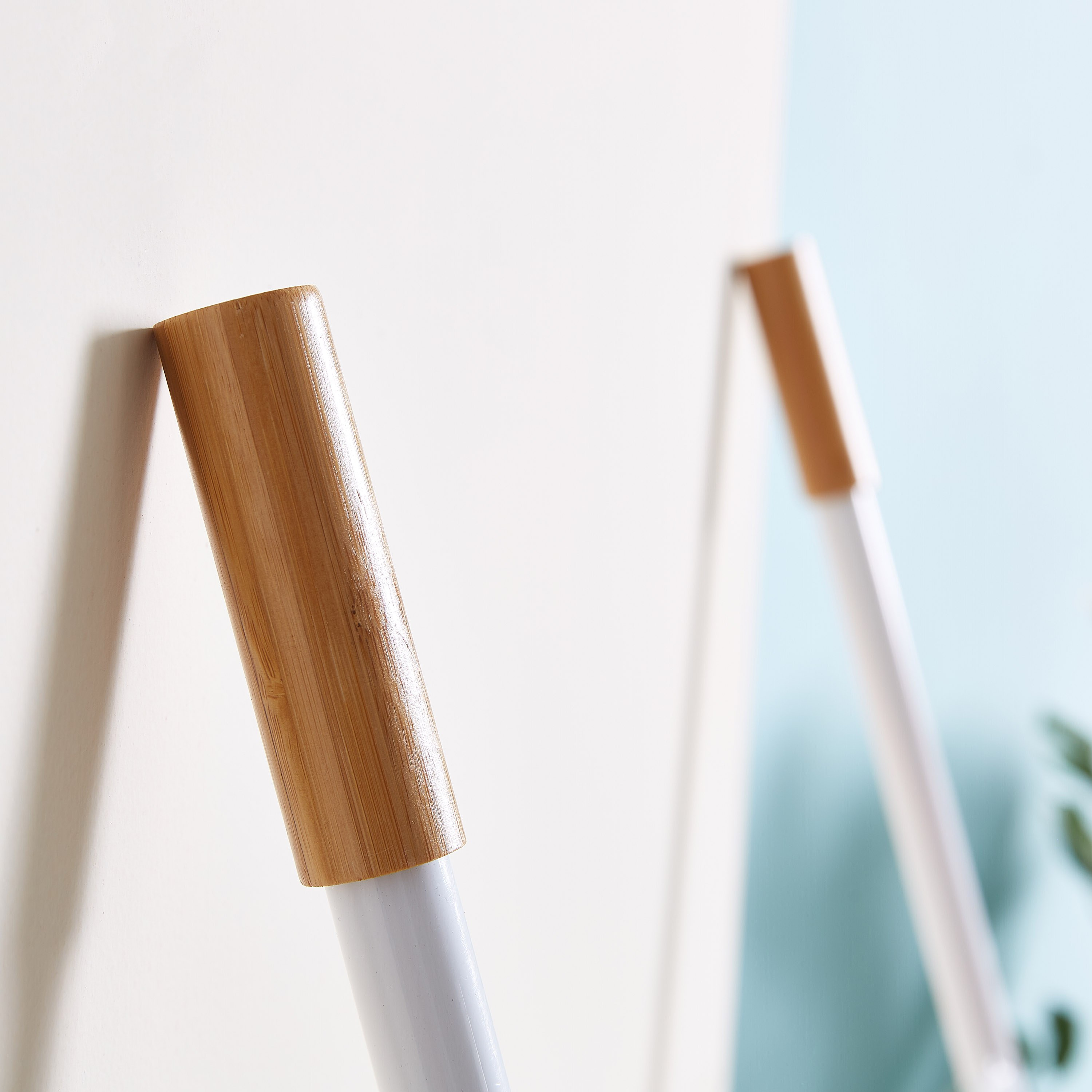 Bamboo and Metal Wide 5-Tier Towel Ladder-hbxbathroom-bathroomstorage-towelholdersandstands-image-2