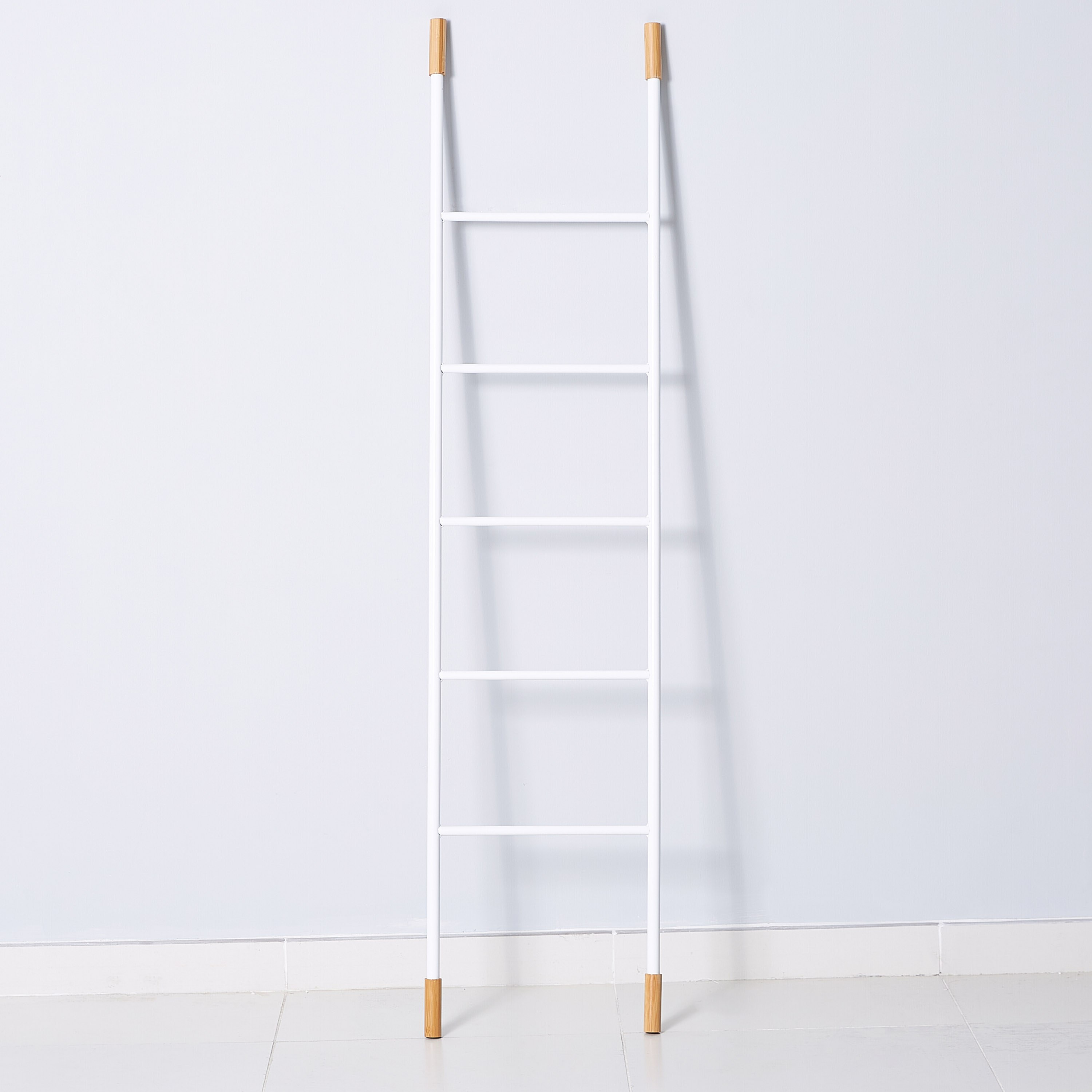 Bamboo and Metal Wide 5-Tier Towel Ladder-hbxbathroom-bathroomstorage-towelholdersandstands-image-4