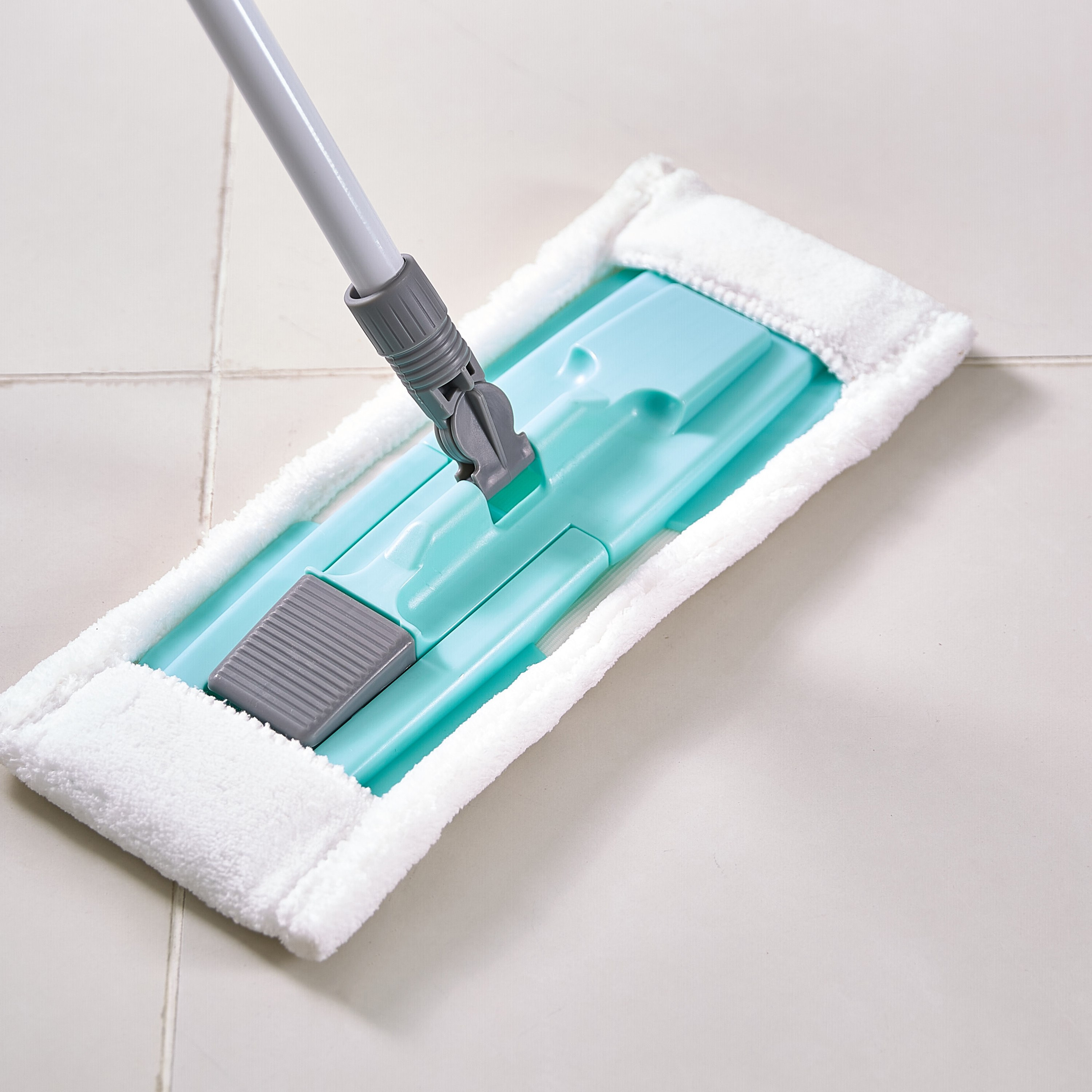 Alina Microfibre Flat Mop with Metal Handle-PROMO_HB_AE_B1G1_250925-image-3