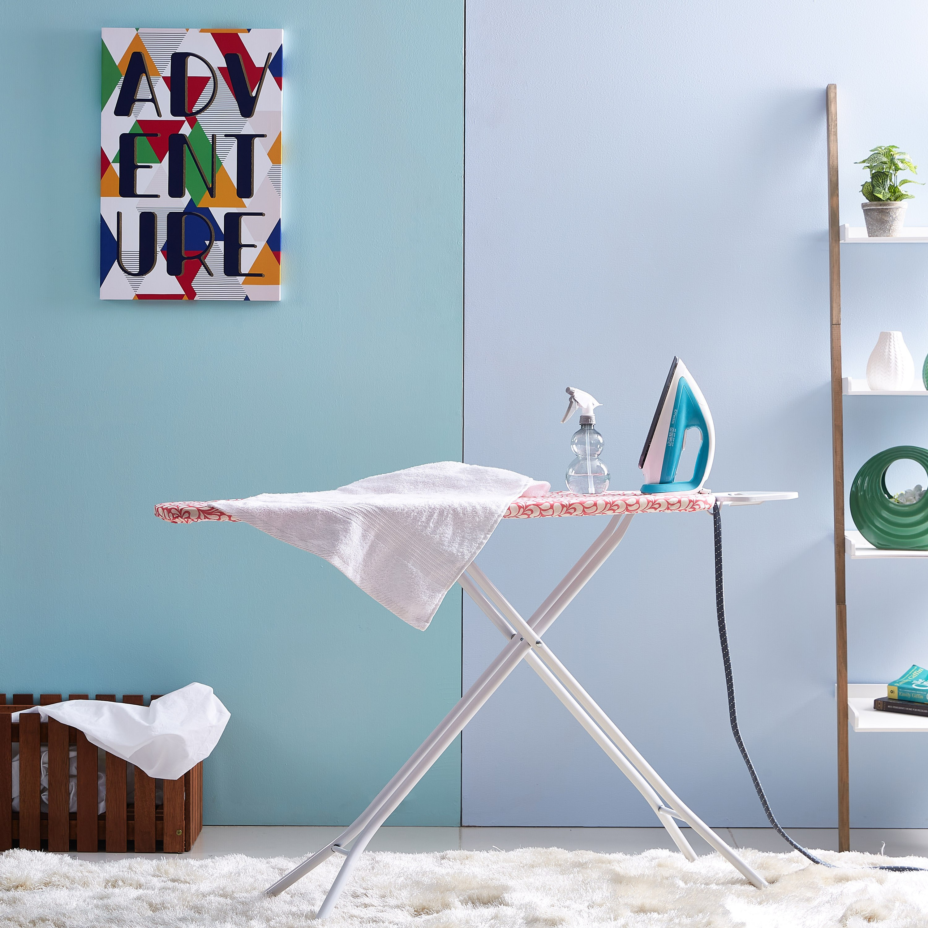 لوحة كانفاس بطبعات أدفنتشير بتشطيب فويل-hbxhomeware-hbxkidsandyouth-image-4