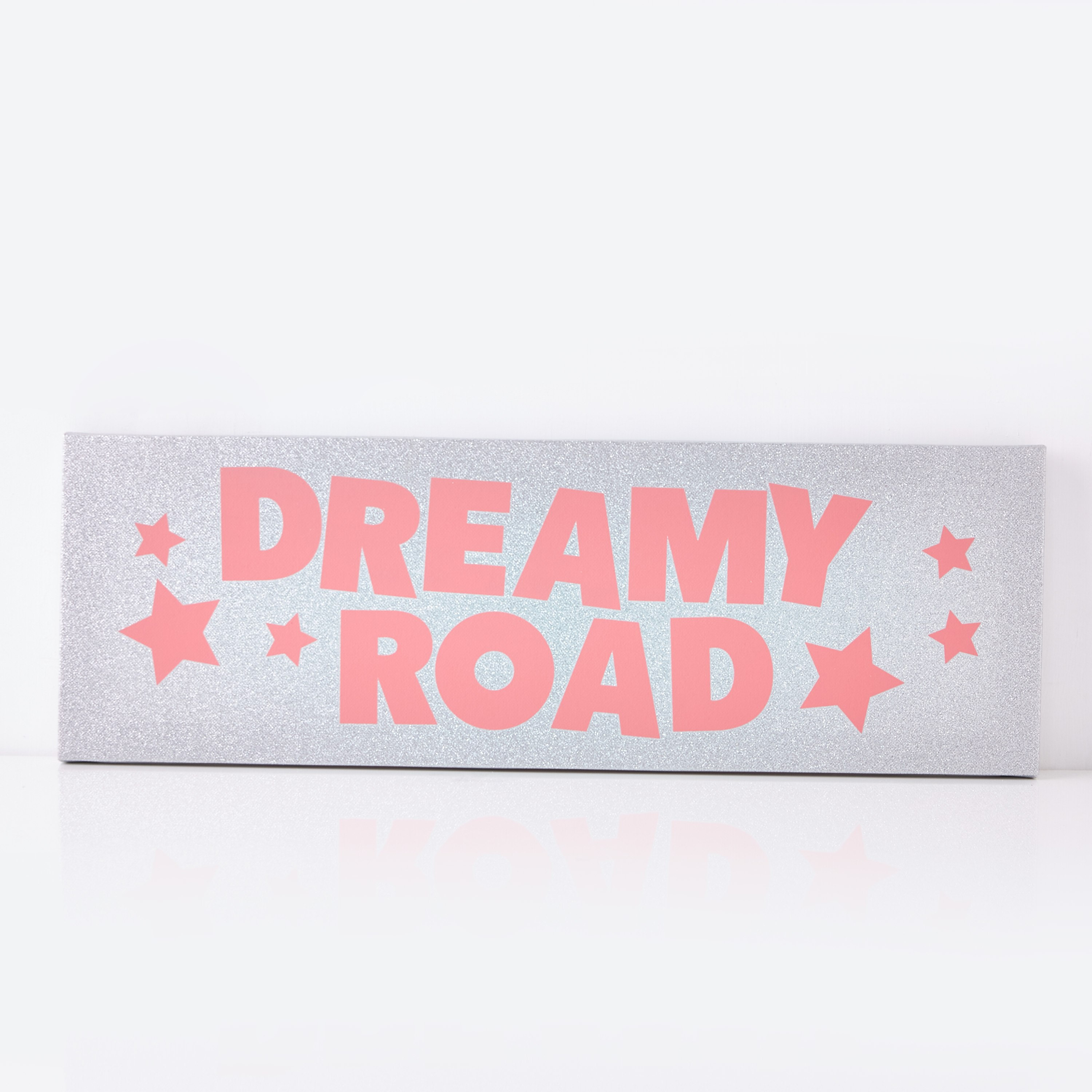 لوحة كانفاس بطبعات دريمي راود بتفاصيل جليتر-hbxhomeware-hbxkidsandyouth-image-5