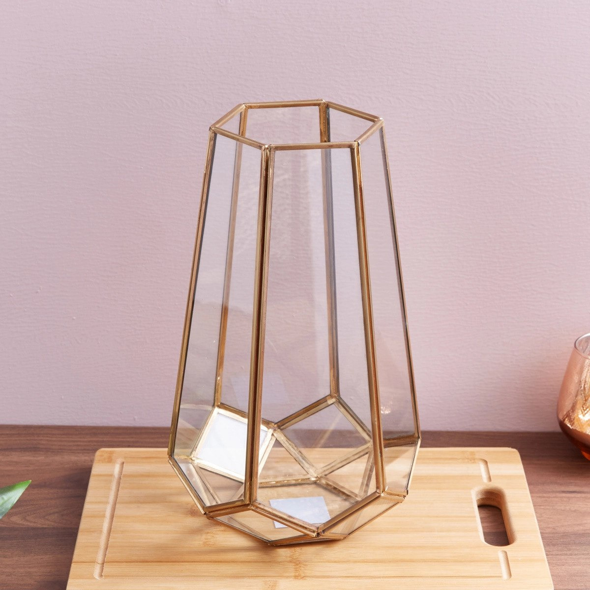 مزهرية زجاجية مزيّنة من أركيديا - 32×23×40 سم-hbxbedroom-decorandaccessories-vases-image-1