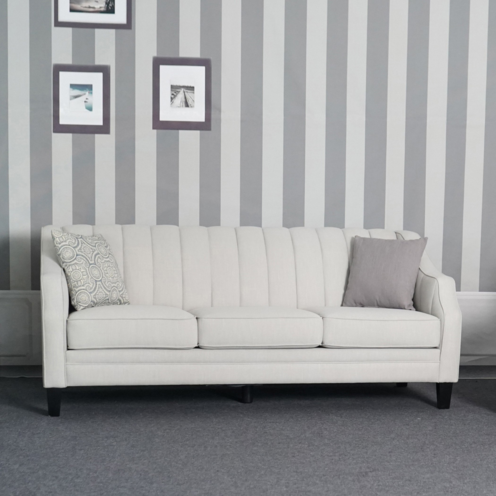 كنبة قماشيّة 3 مقاعد مع وسادتين من فريدا-hbxlivingroom-sofasandarmchairs-sofas-image-1