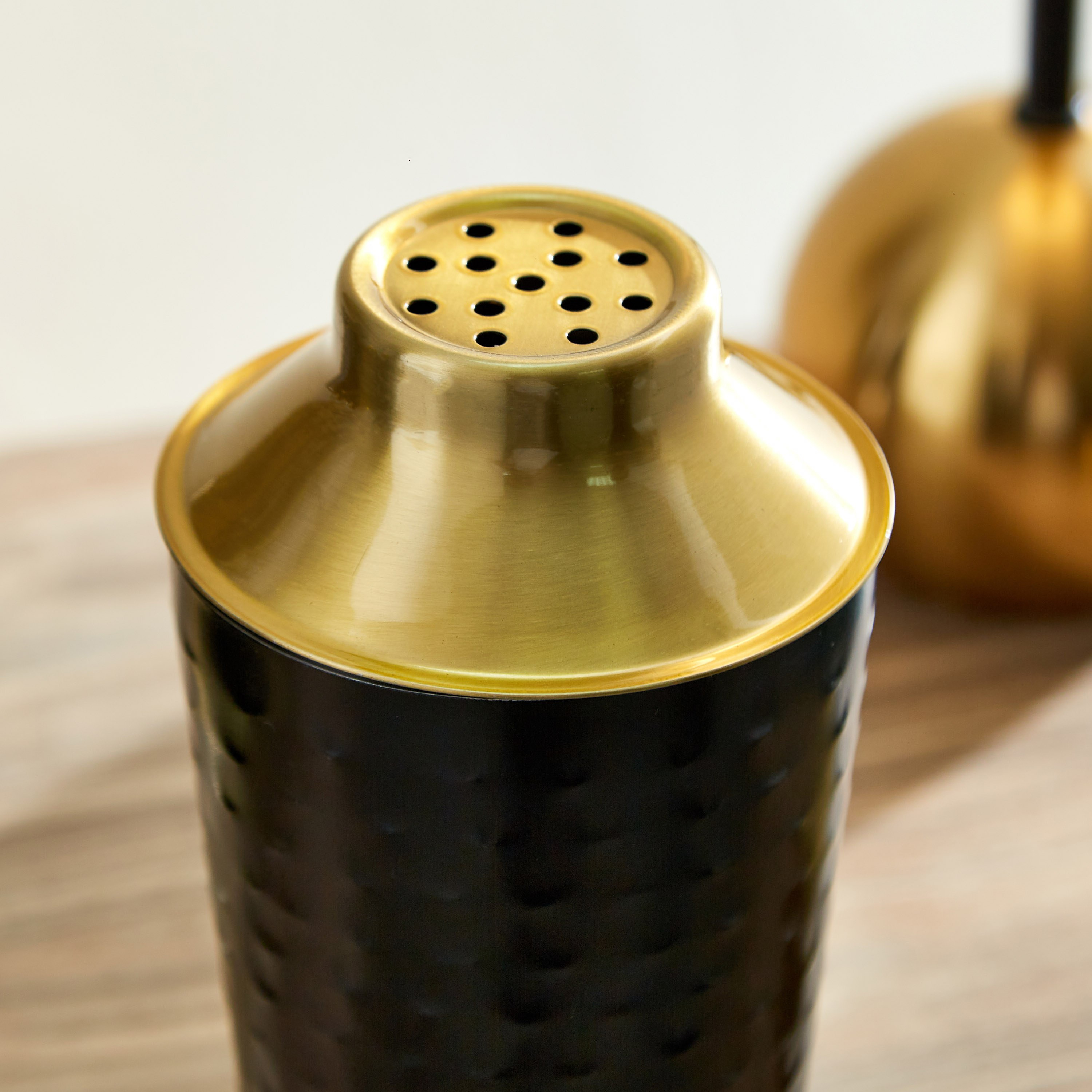 رجاجة كوكتيل ستانليس ستيل من سيليبريشن-hbxhomeware-diningandtabletop-baraccessories-image-3