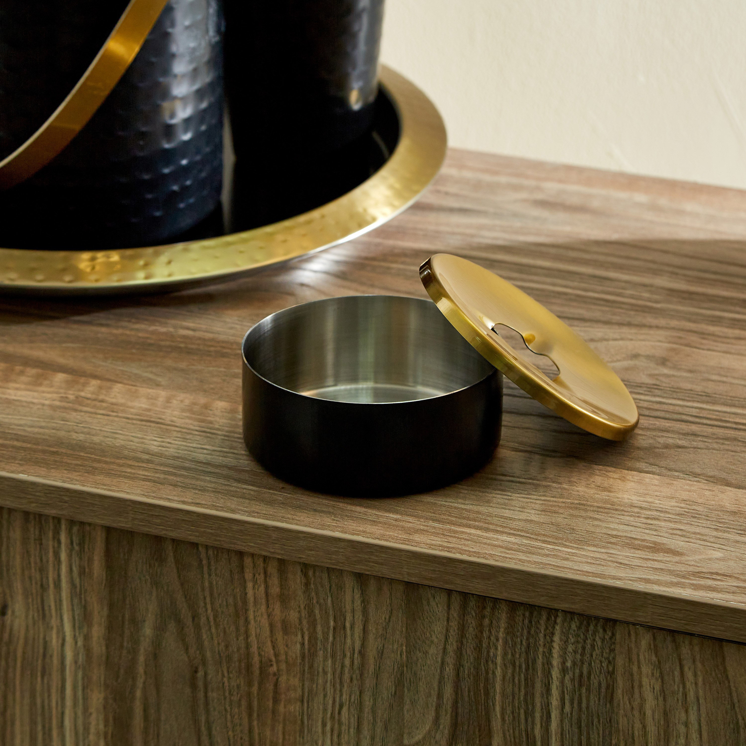 طفاية سجائر ستانلس ستيل من سيليبريشن-hbxhomeware-diningandtabletop-baraccessories-image-2