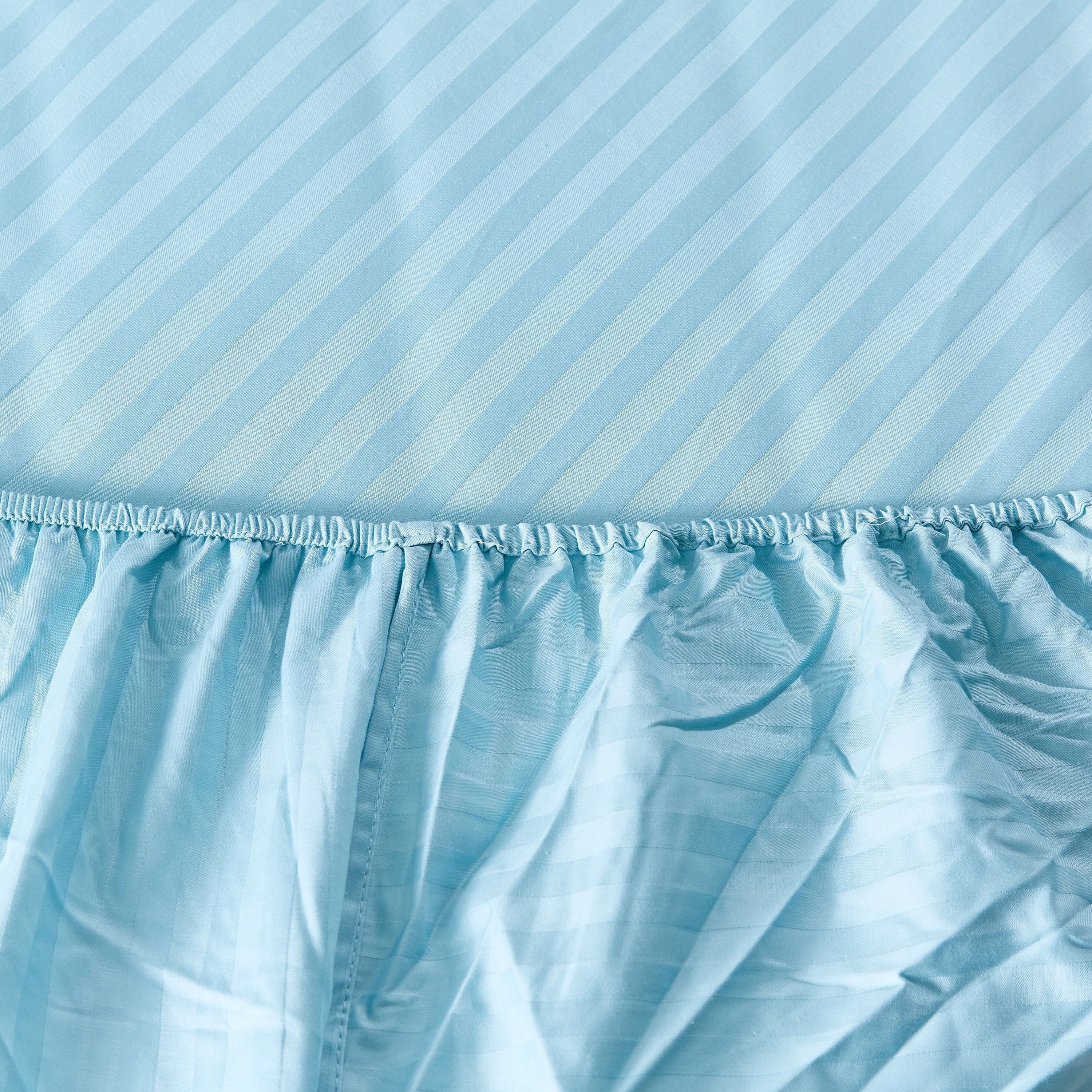 طقم مفروشات سرير حجم كينج 7 قطع من هاملتون - 220x240 سم-hbxhomeware-hbxbedroom-image-8