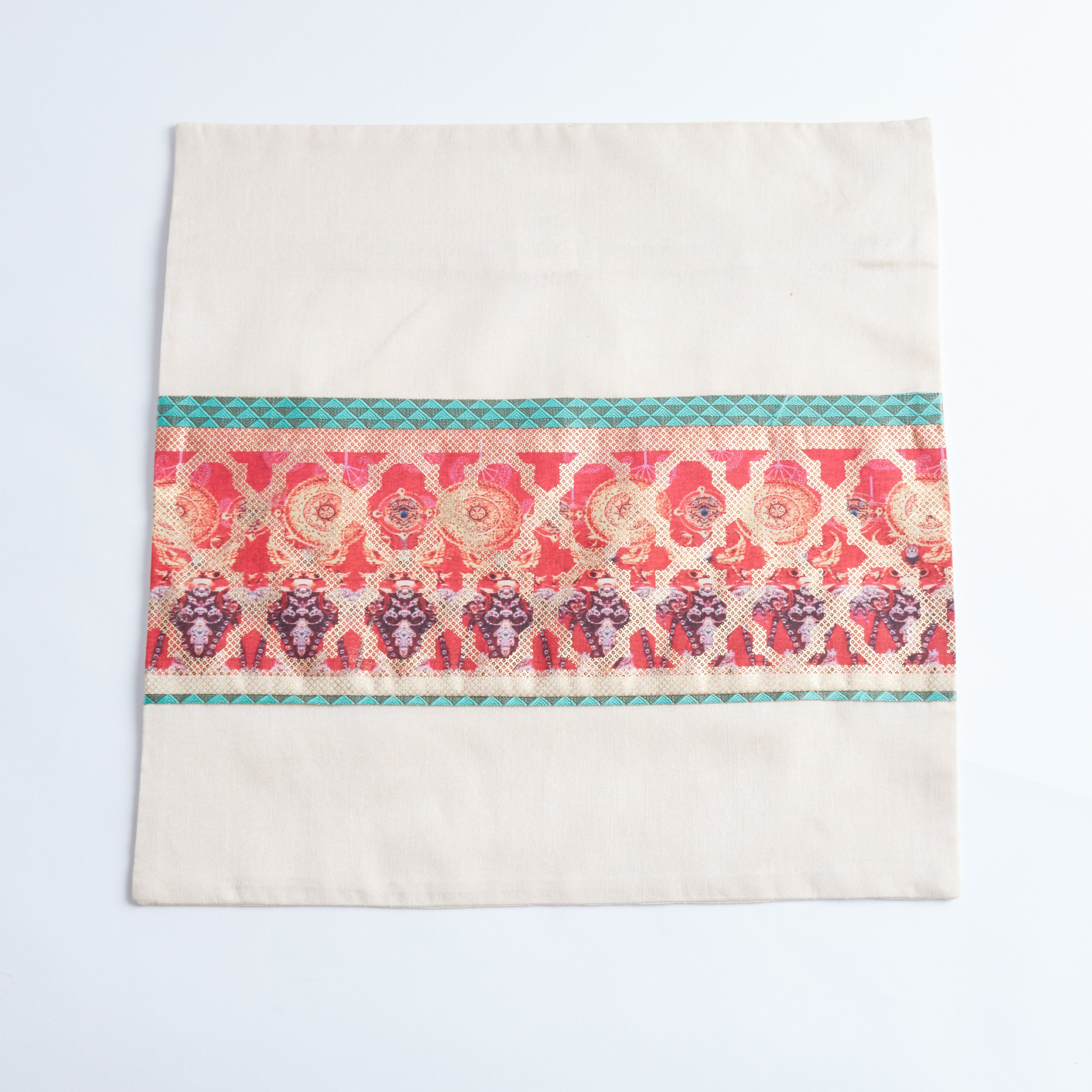 غطاء وسادة بطبعات جاكار من تريلليز- 40×40 سم-PROMO_HB_AE_B1G1_250925-image-4