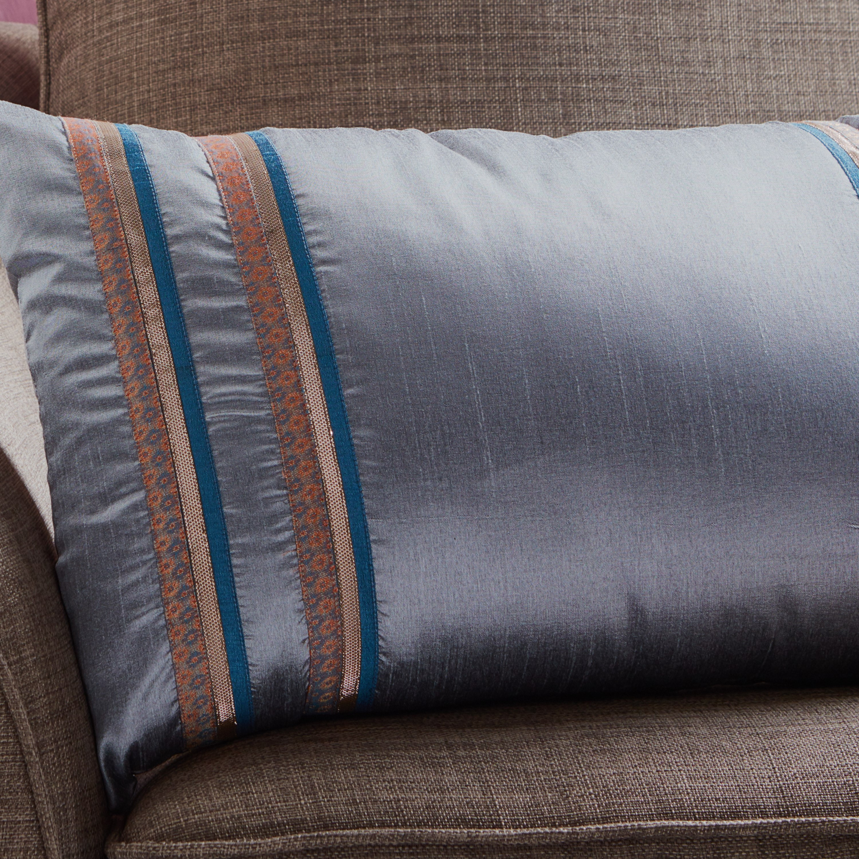 Ela Jacquard Cushion Cover - 30x50 cm-hbxhomeware-cushionsandcovers-cushioncovers-image-2