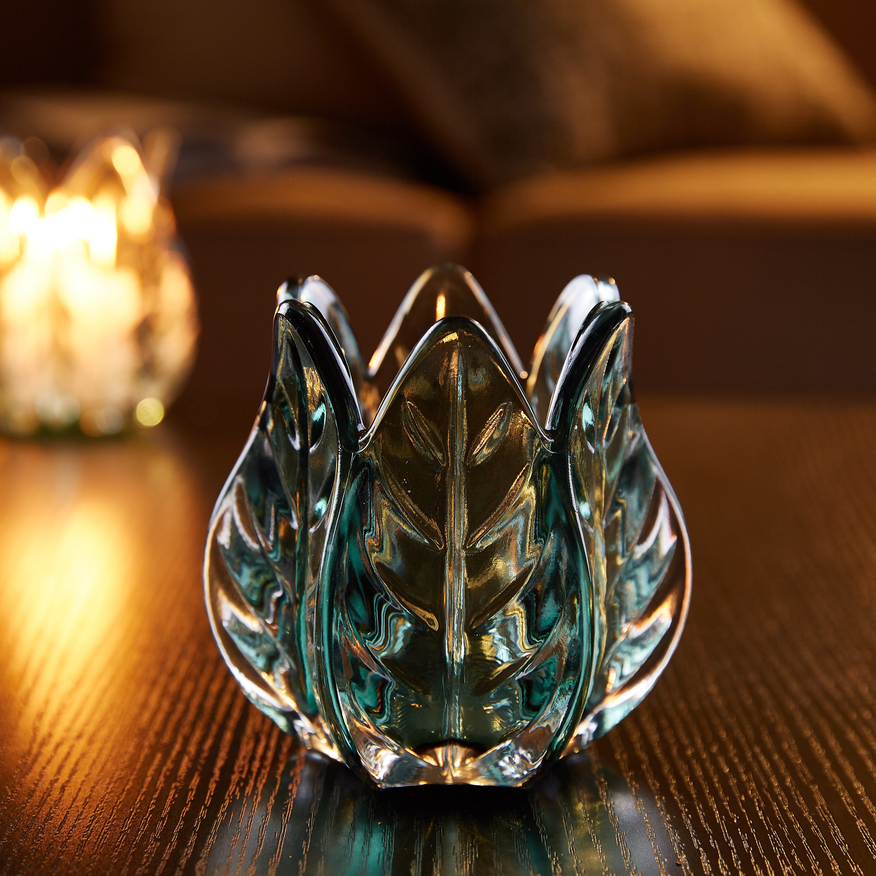 حامل شموع زجاجي على شكل ورقة شجر-hbxlivingroom-decorandaccessories-candleholders-image-2