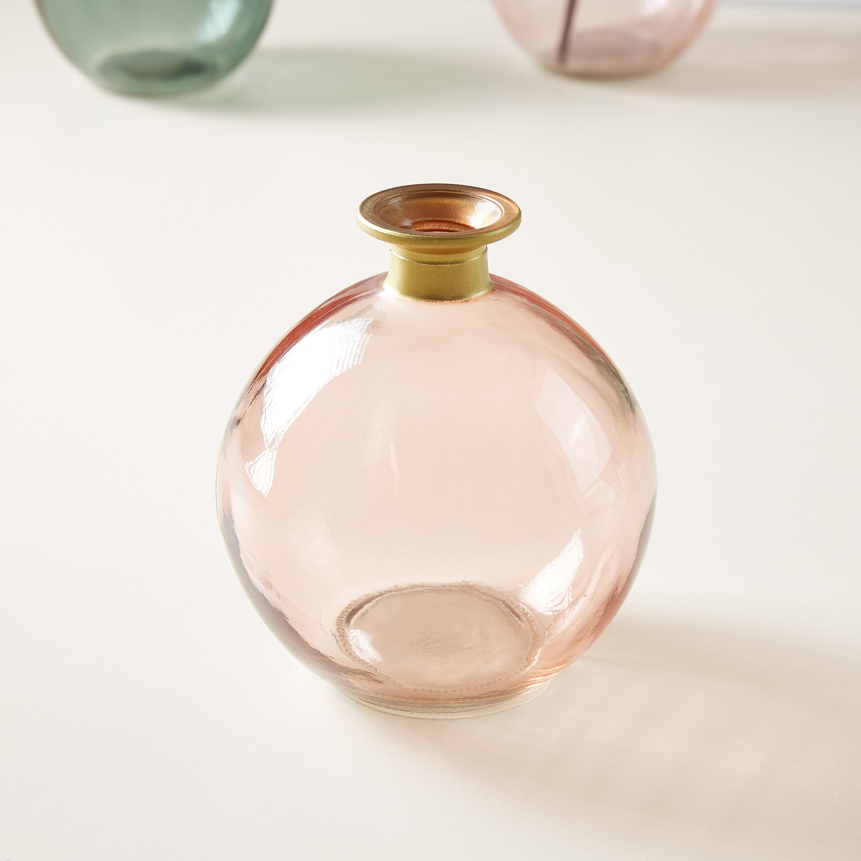 مزهرية زجاجية من ميراج-hbxbedroom-decorandaccessories-vases-image-1
