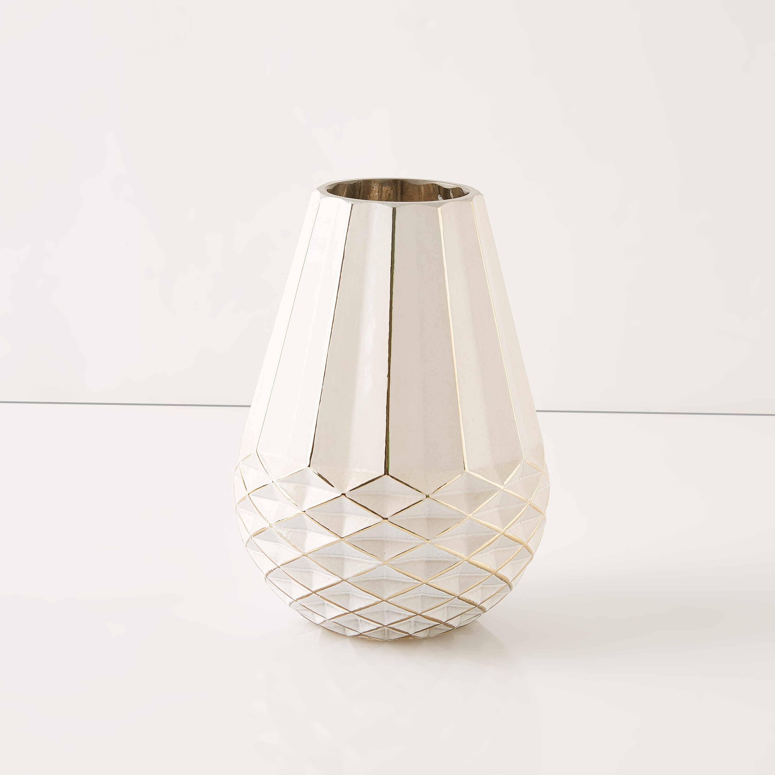 مزهرية زجاجية من سبلايم-hbxlivingroom-decorandaccessories-candleholders-image-1