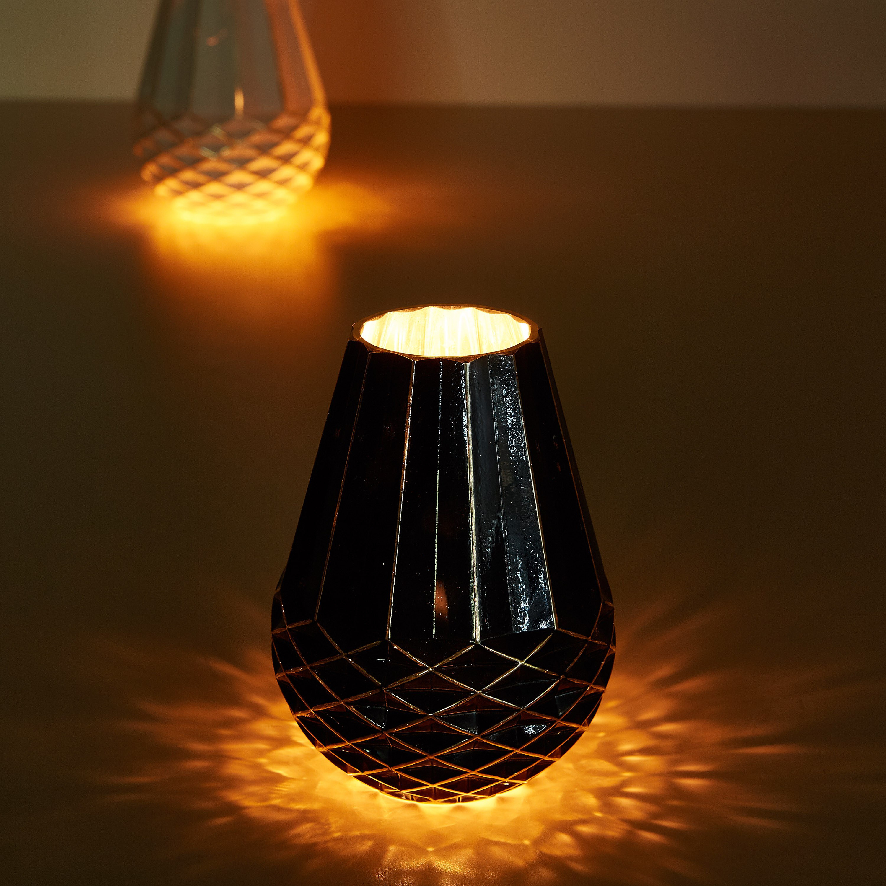 مزهرية زجاجية من سبلايم-hbxlivingroom-decorandaccessories-candleholders-image-3