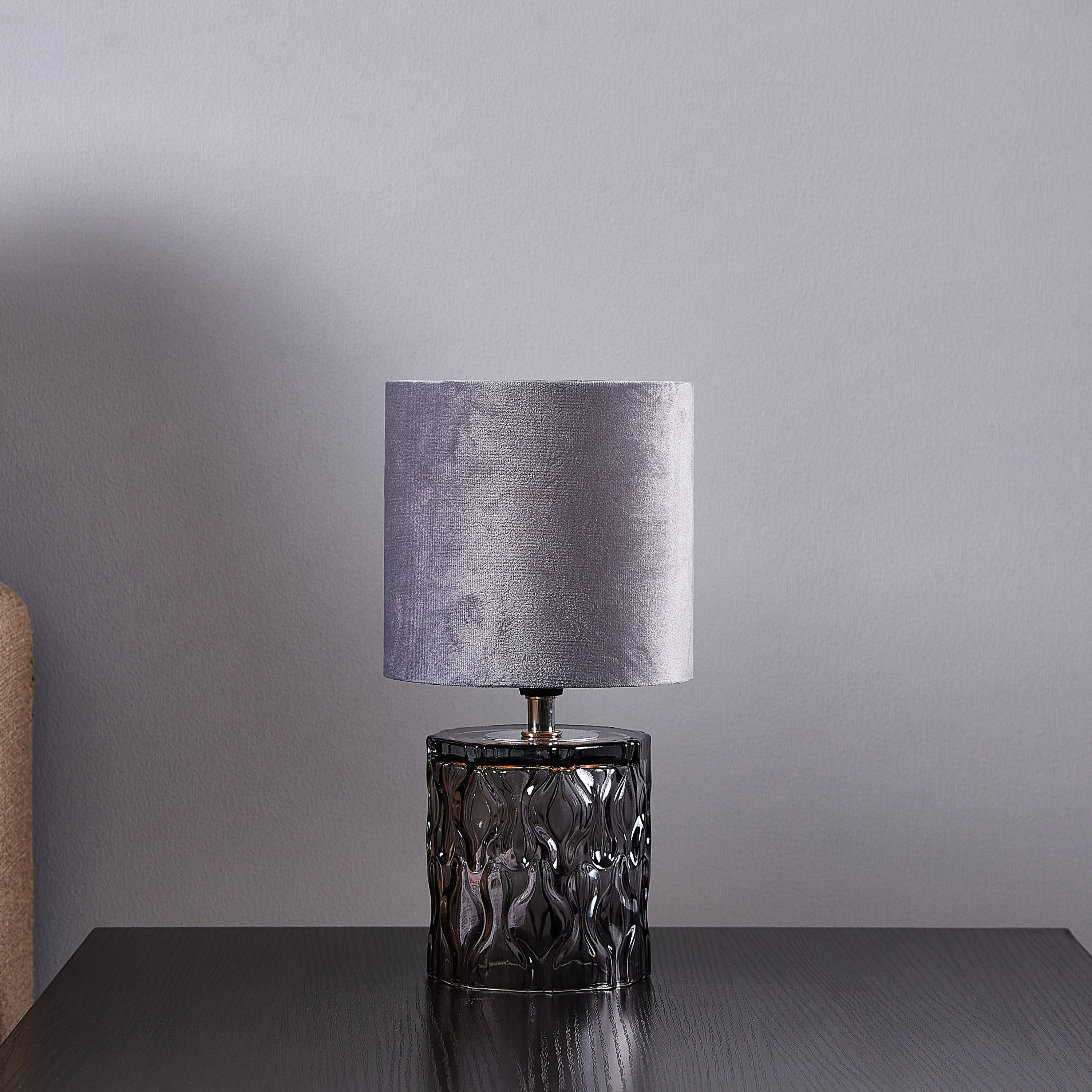 مصباح طاولة زجاجي من هالو - 29 سم-hbxlivingroom-lighting-tablelamps-image-3