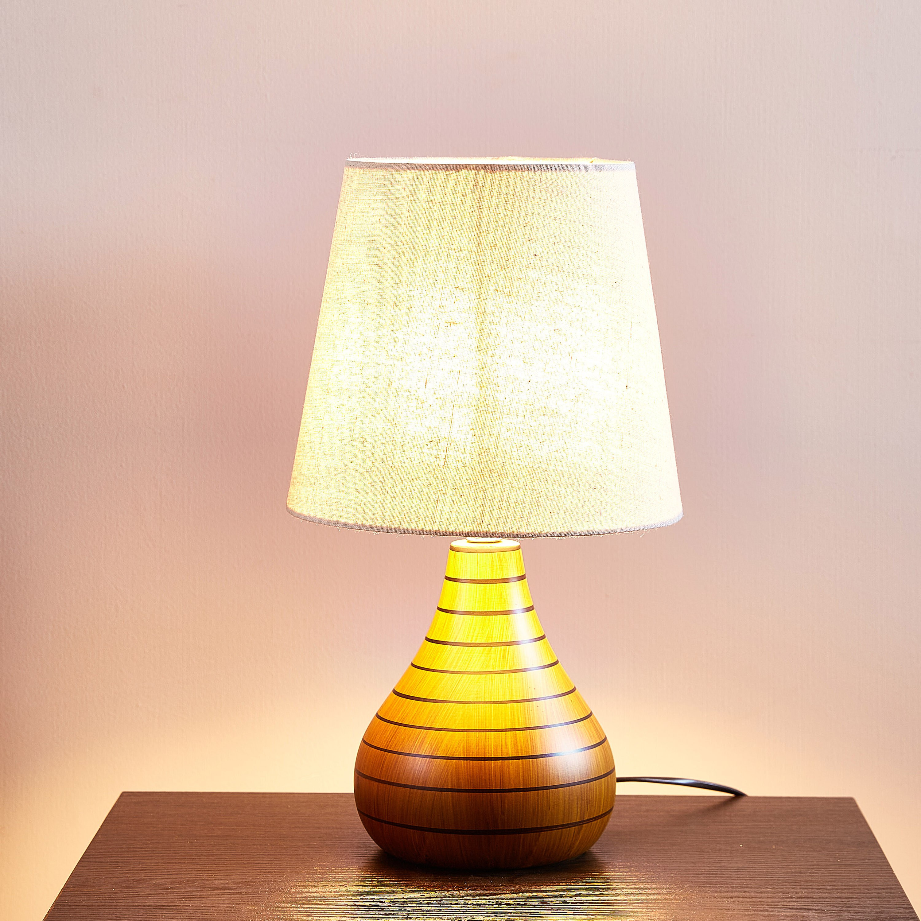 مصباح طاولة سيراميك من فلورو - 25x44 سم-hbxlivingroom-lighting-tablelamps-image-1