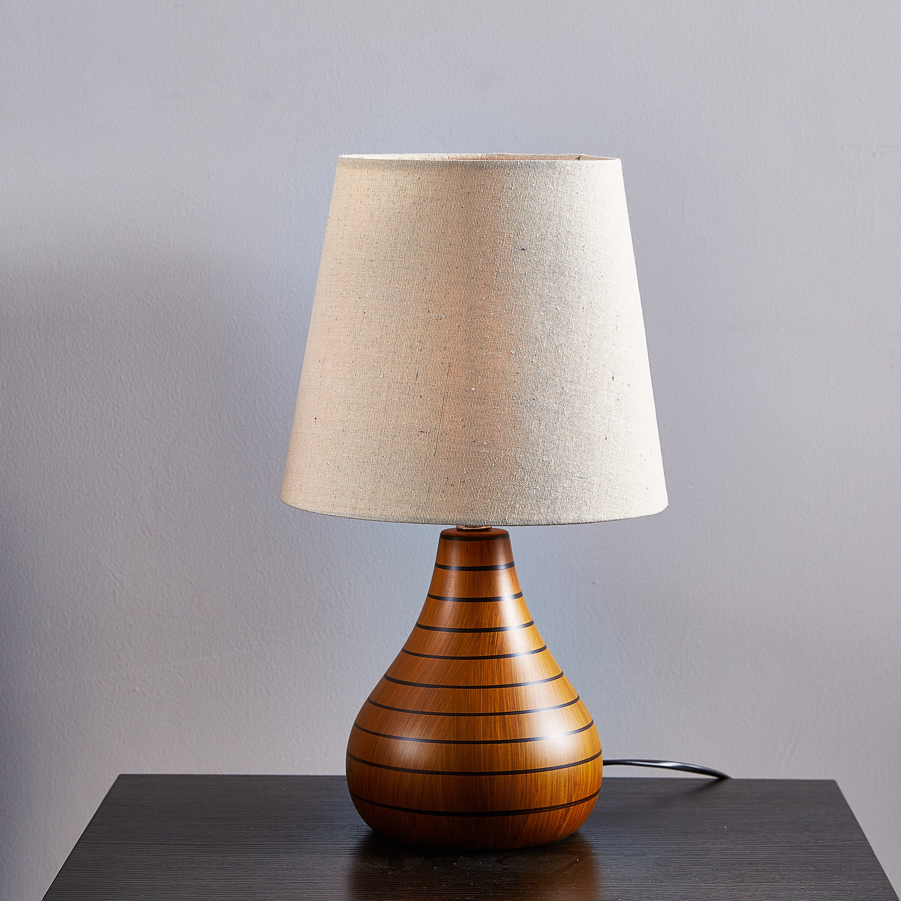 مصباح طاولة سيراميك من فلورو - 25x44 سم-hbxlivingroom-lighting-tablelamps-image-2
