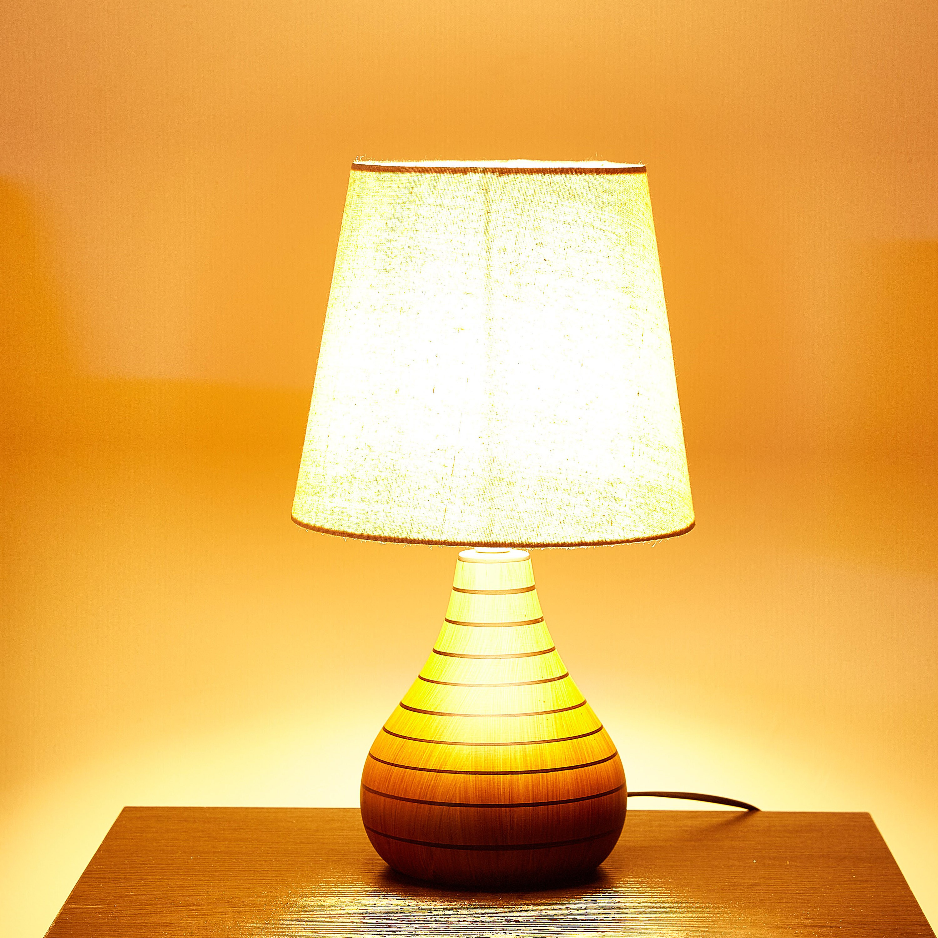 مصباح طاولة سيراميك من فلورو - 25x44 سم-hbxlivingroom-lighting-tablelamps-image-3