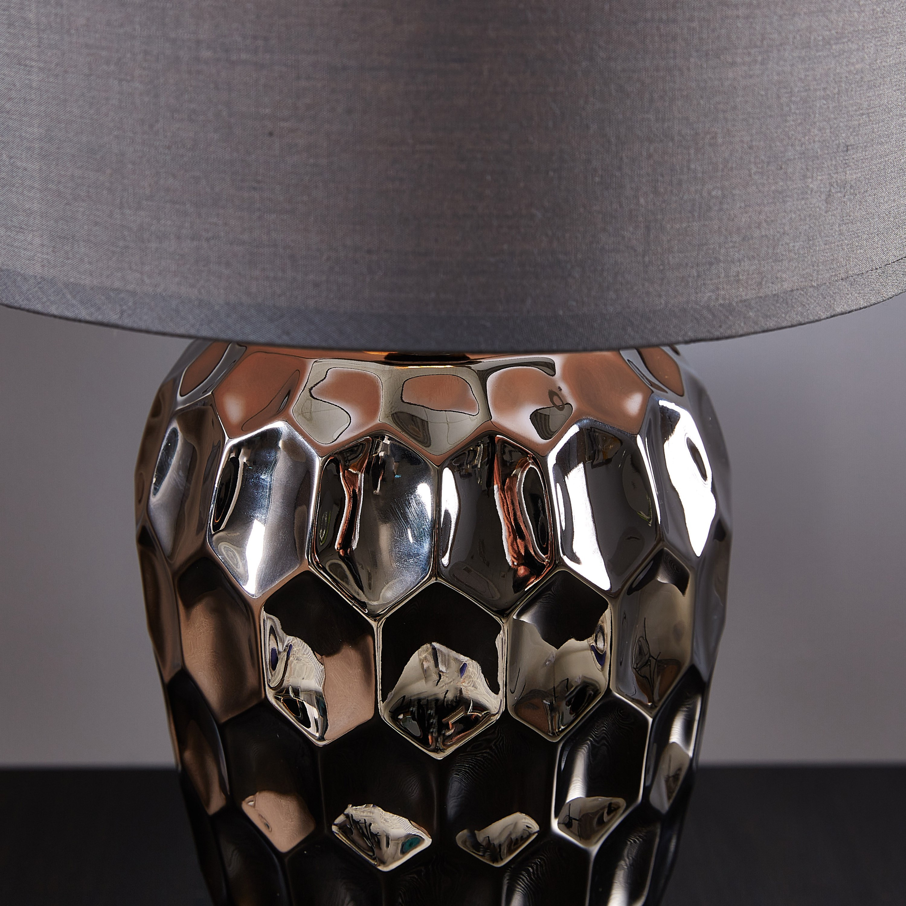 مصباح طاولة بارز الملمس سيراميك من كانيس - 41 سم-hbxlivingroom-lighting-tablelamps-image-4