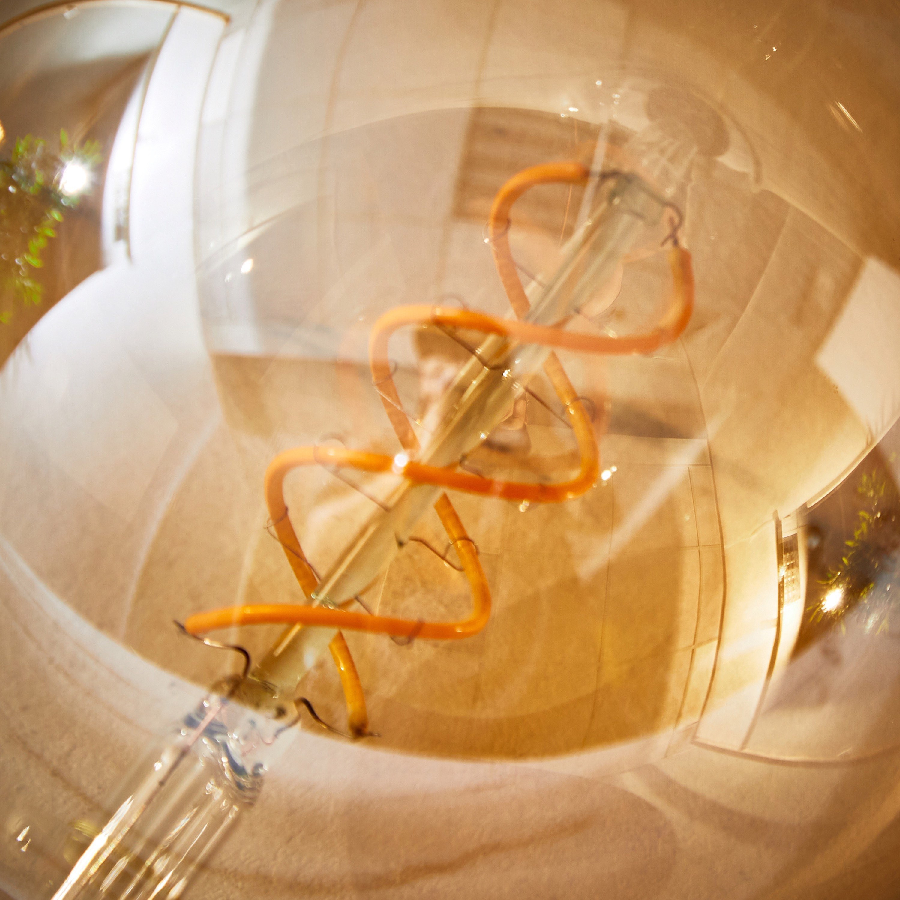 Osram Vintage LED Globe Shaped Bulb with Spiral Filament - E27 5W -hbxdiningroom-lighting-bulbs-image-4