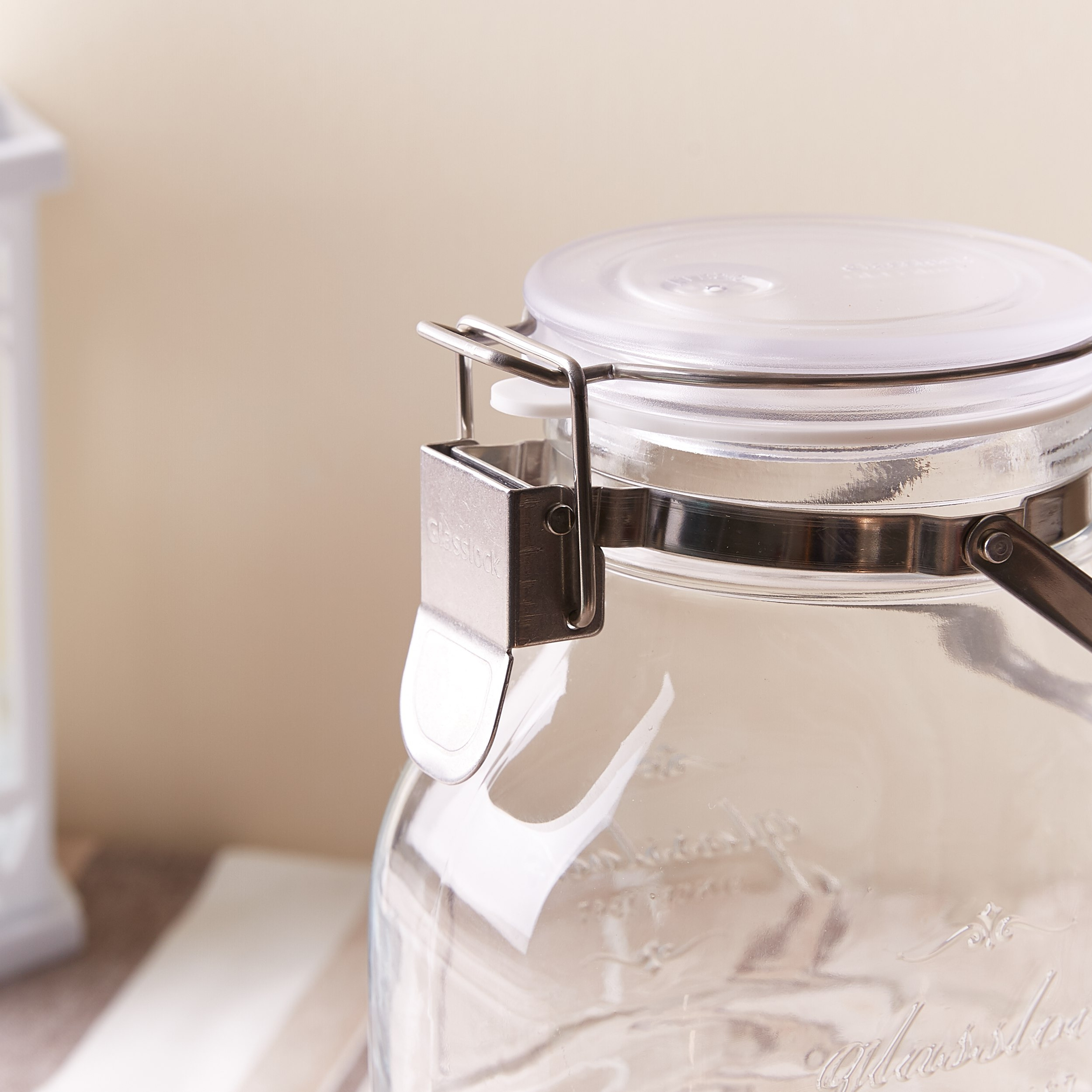 حاوية زجاجية كلاسيكية من جلاسلوك - 2000 مل-hbxhomeware-hbxkitchen-image-2