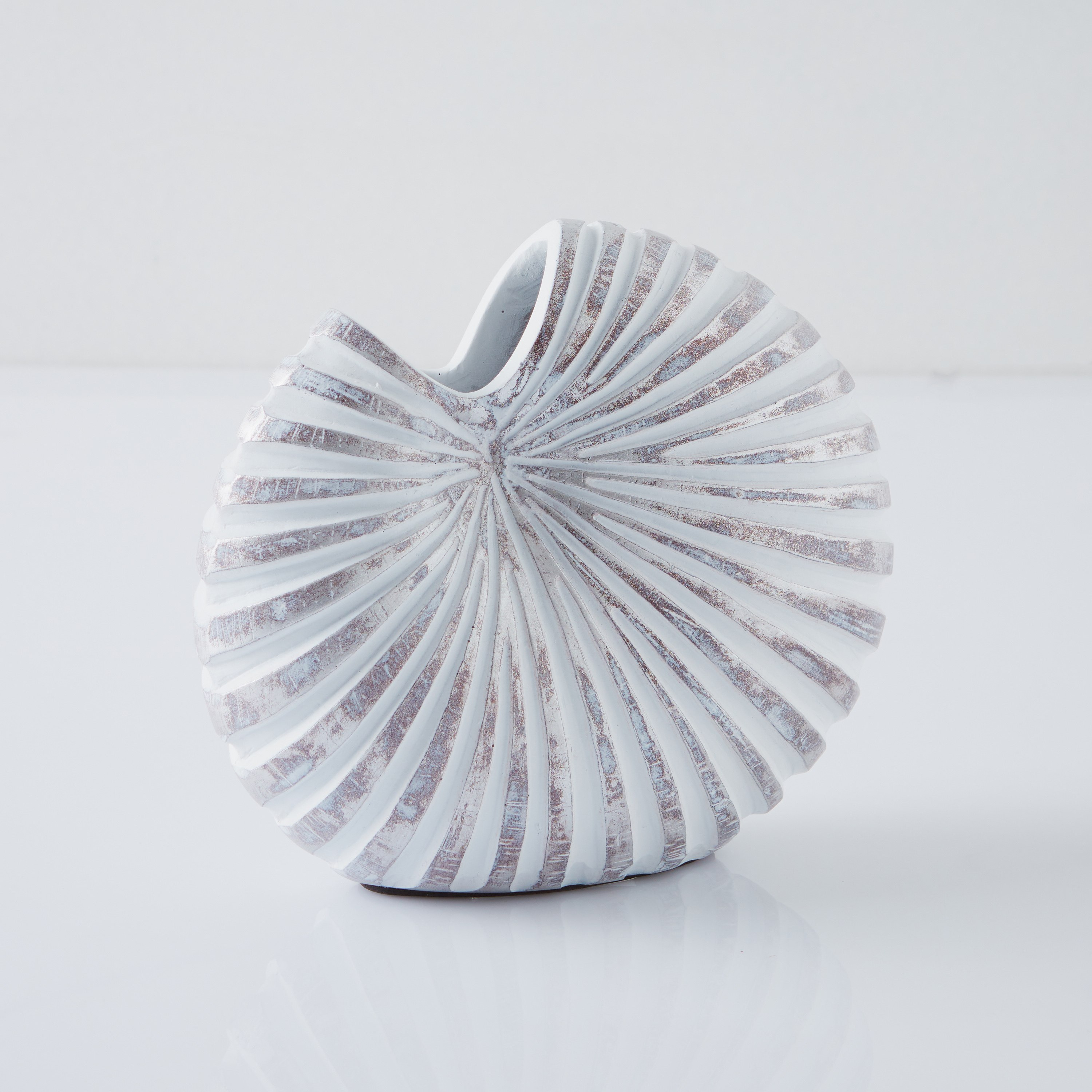 Nubia Textured Vase-hbxbedroom-decorandaccessories-vases-image-5