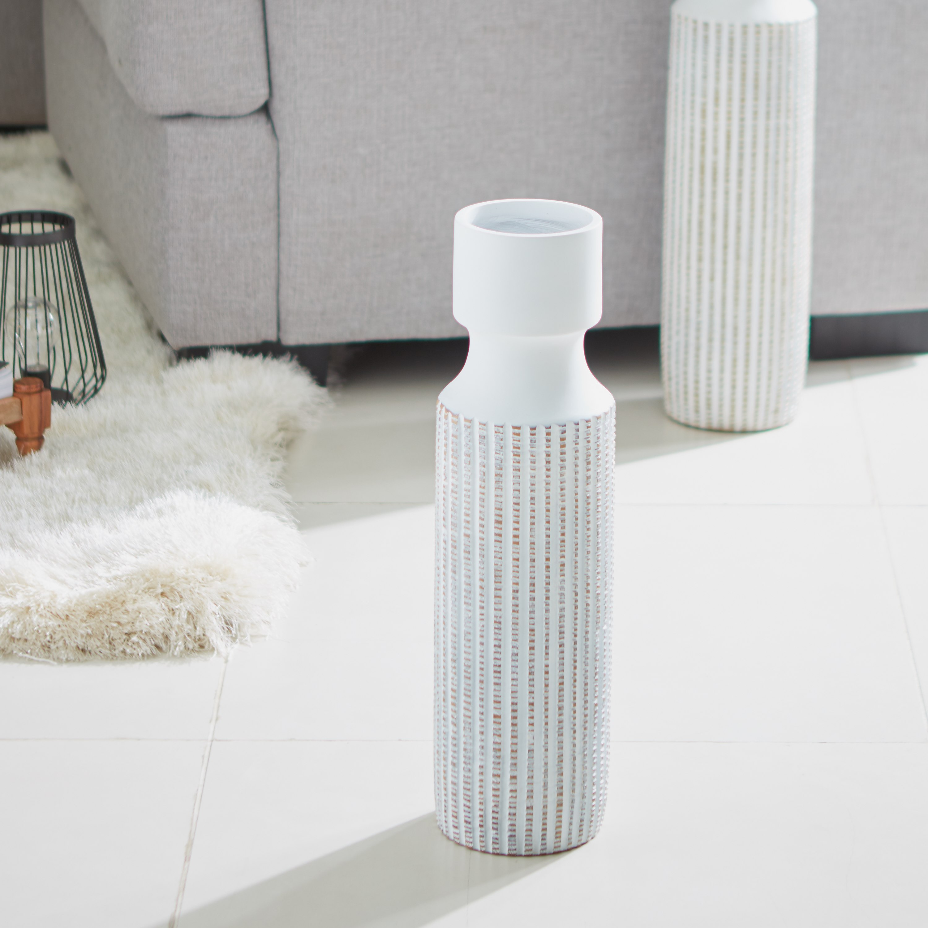 Dale Embossed Vase-hbxbedroom-decorandaccessories-vases-image-2