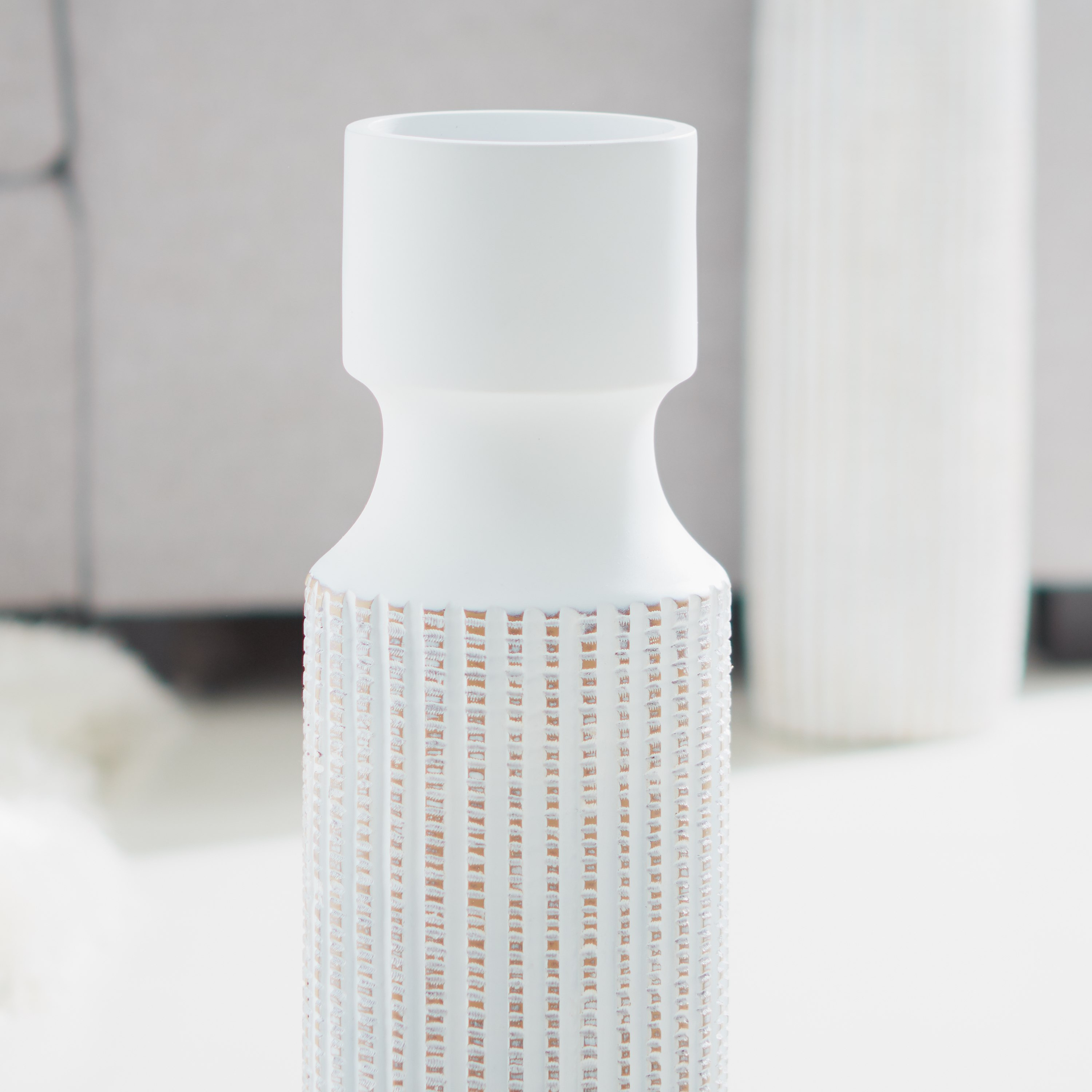 Dale Embossed Vase-hbxbedroom-decorandaccessories-vases-image-3