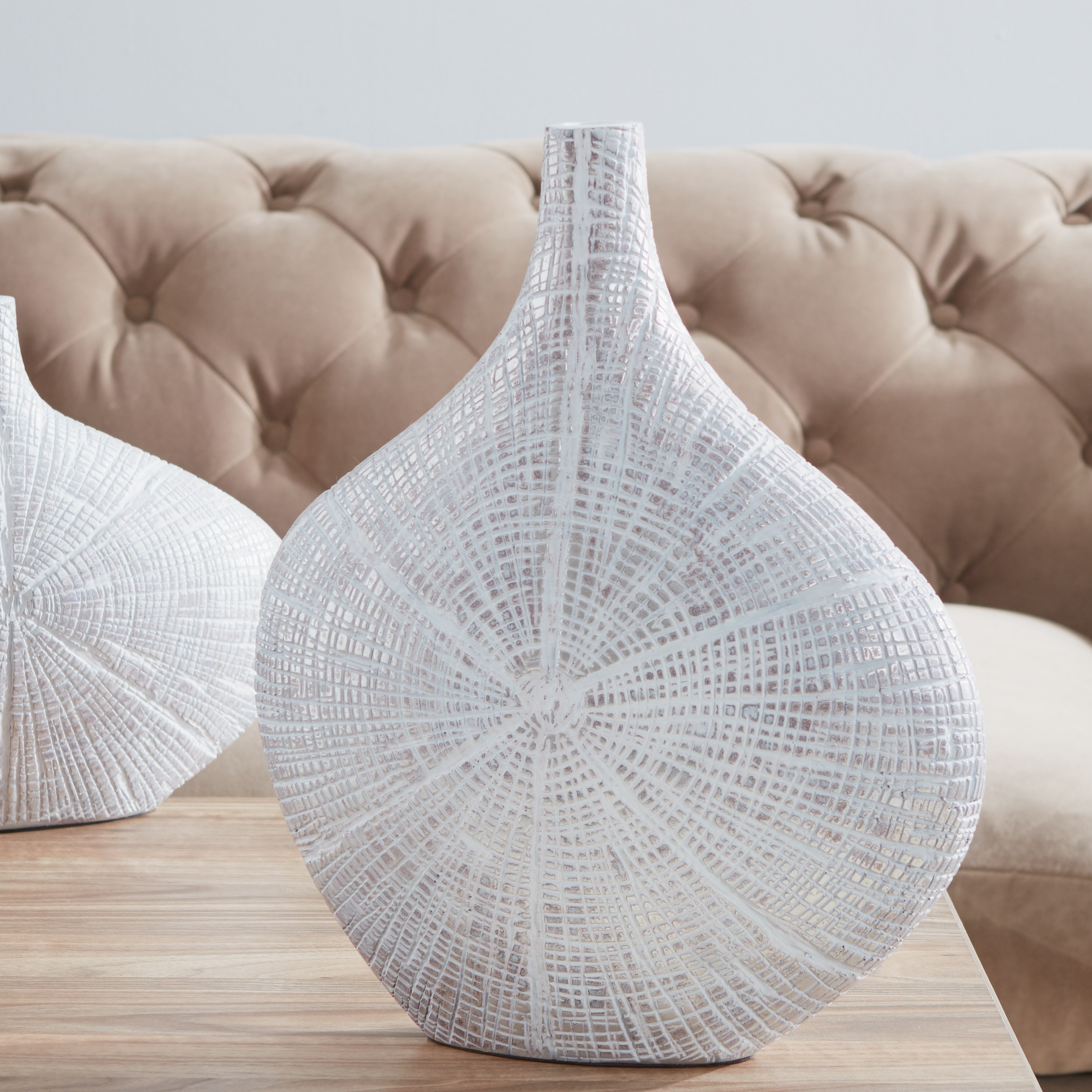 مزهرية حائل-hbxbedroom-decorandaccessories-vases-image-1