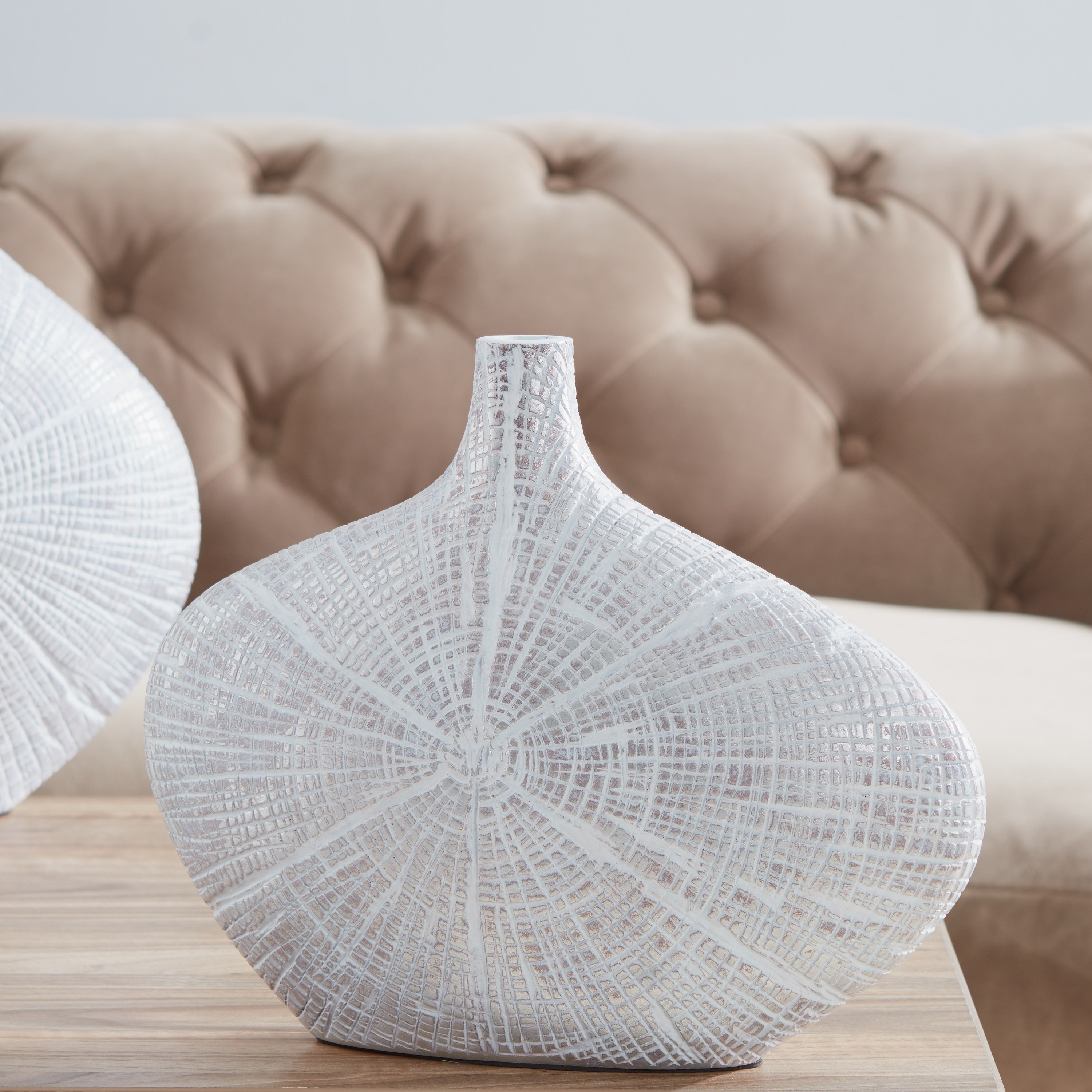Hael Textured Vase-hbxbedroom-decorandaccessories-vases-image-1