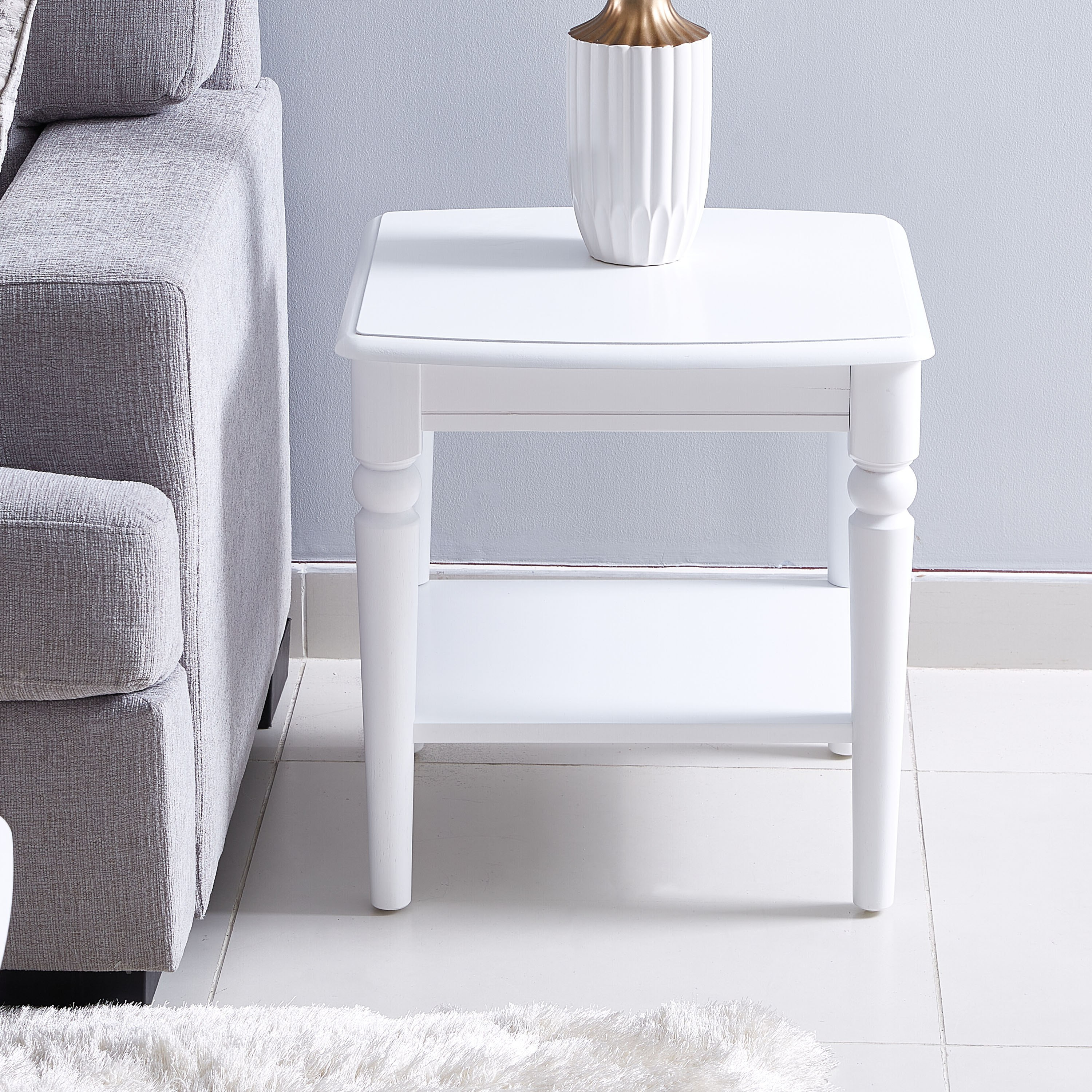 طاولة جانبيّة مربعة من صوفيا-hbxfurniture-livingroom-endtables-image-2