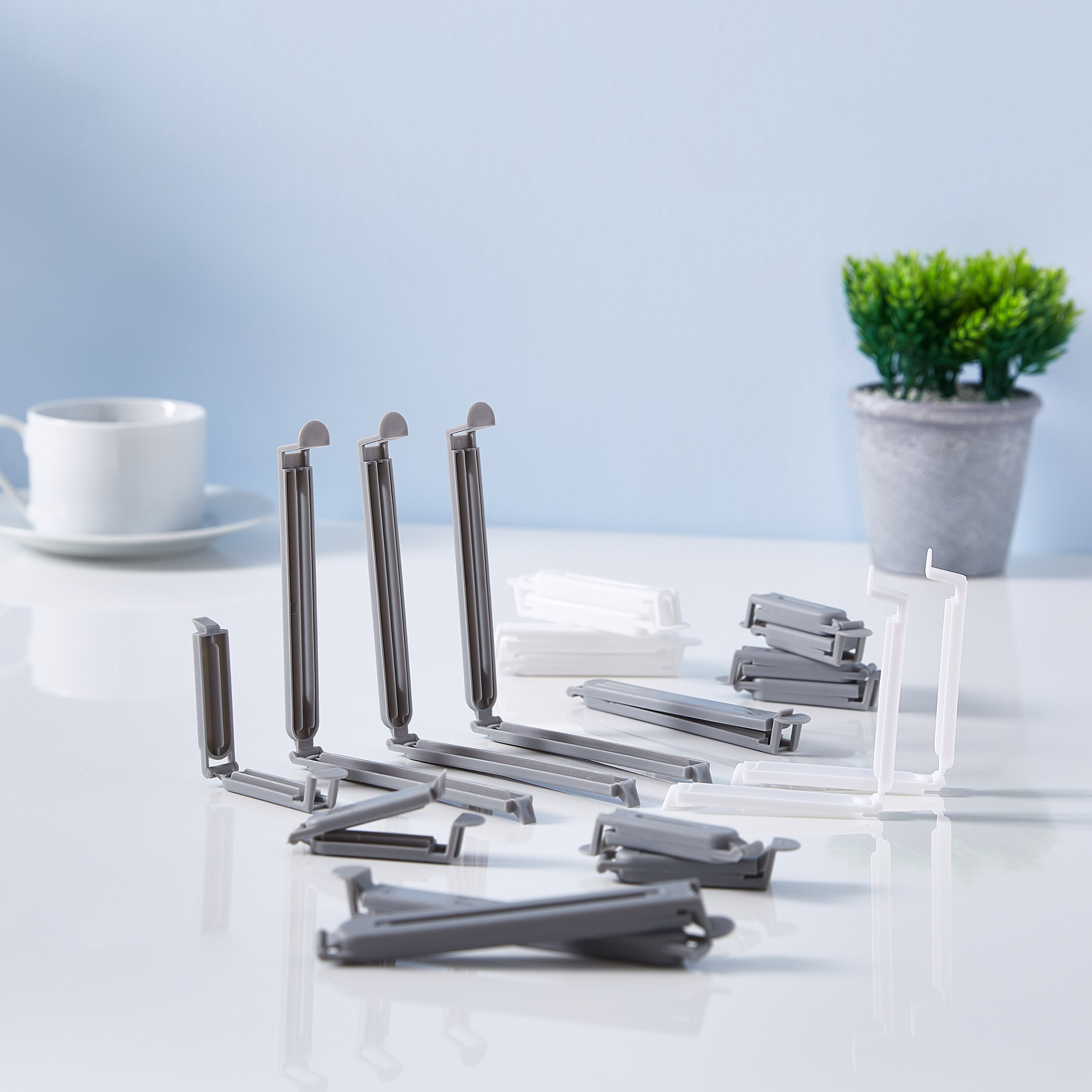 Sealing Clip - Set of 20-hbxkitchen-kitchenware-kitchenaccessories-image-2