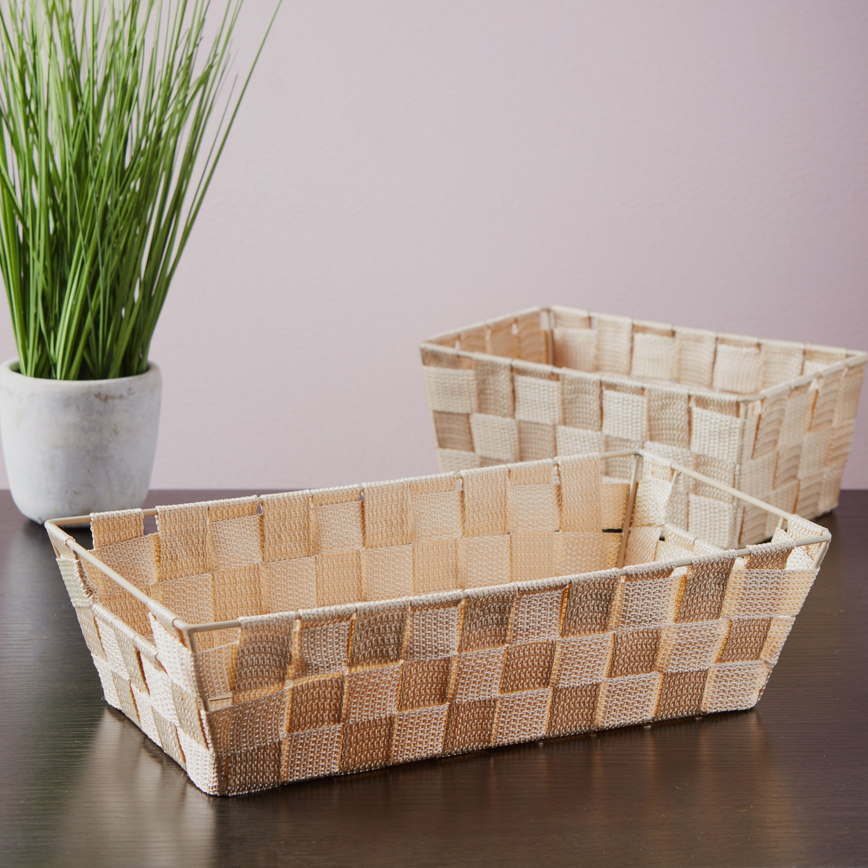 سلّة بارزة الملمس بحزام-hbxbedroom-bedroomaccessories-bedroomstorage-image-1