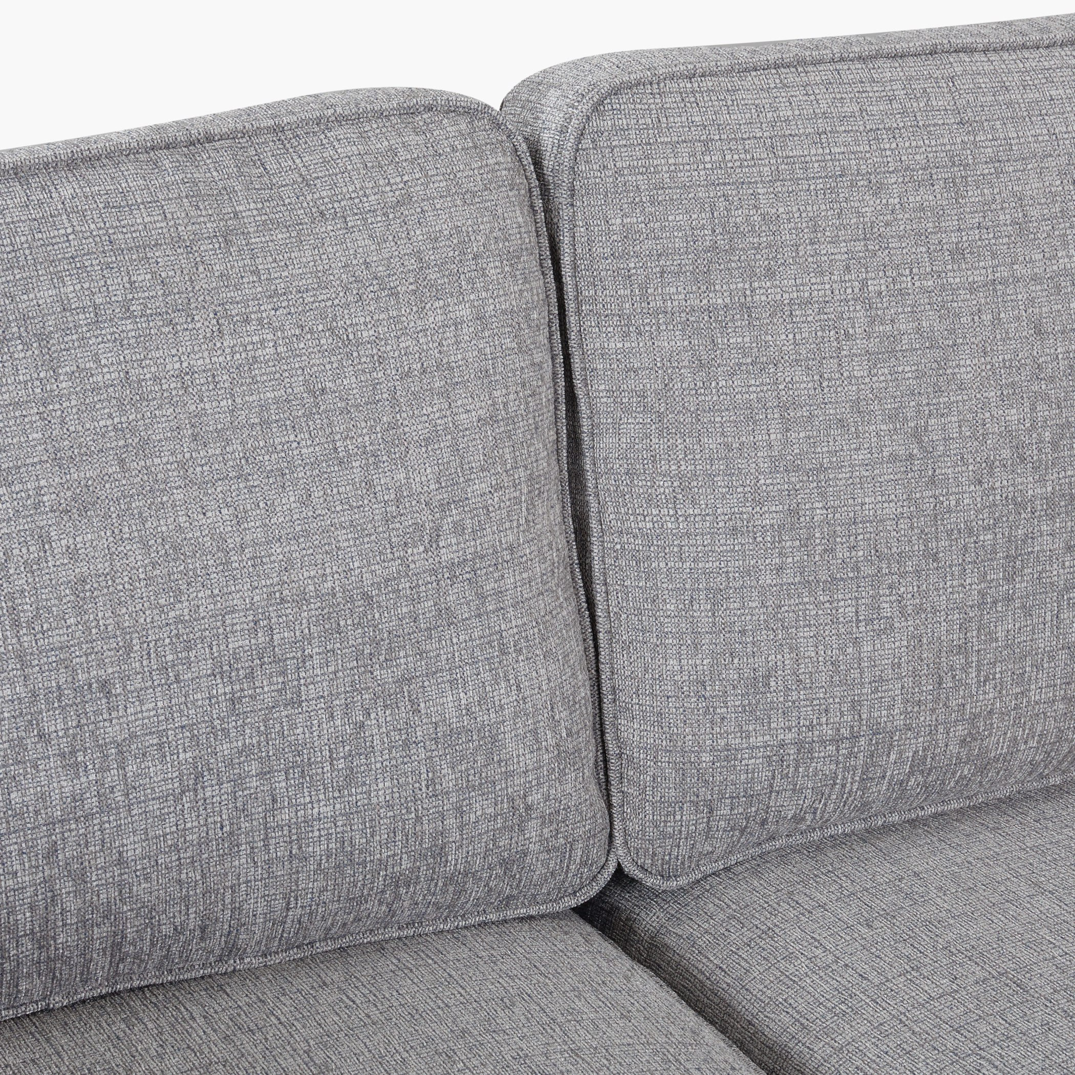 كنبة بمقعدين مع وسائد منفصلة من أرلينتجتون-hbxlivingroom-sofasandarmchairs-sofas-image-3