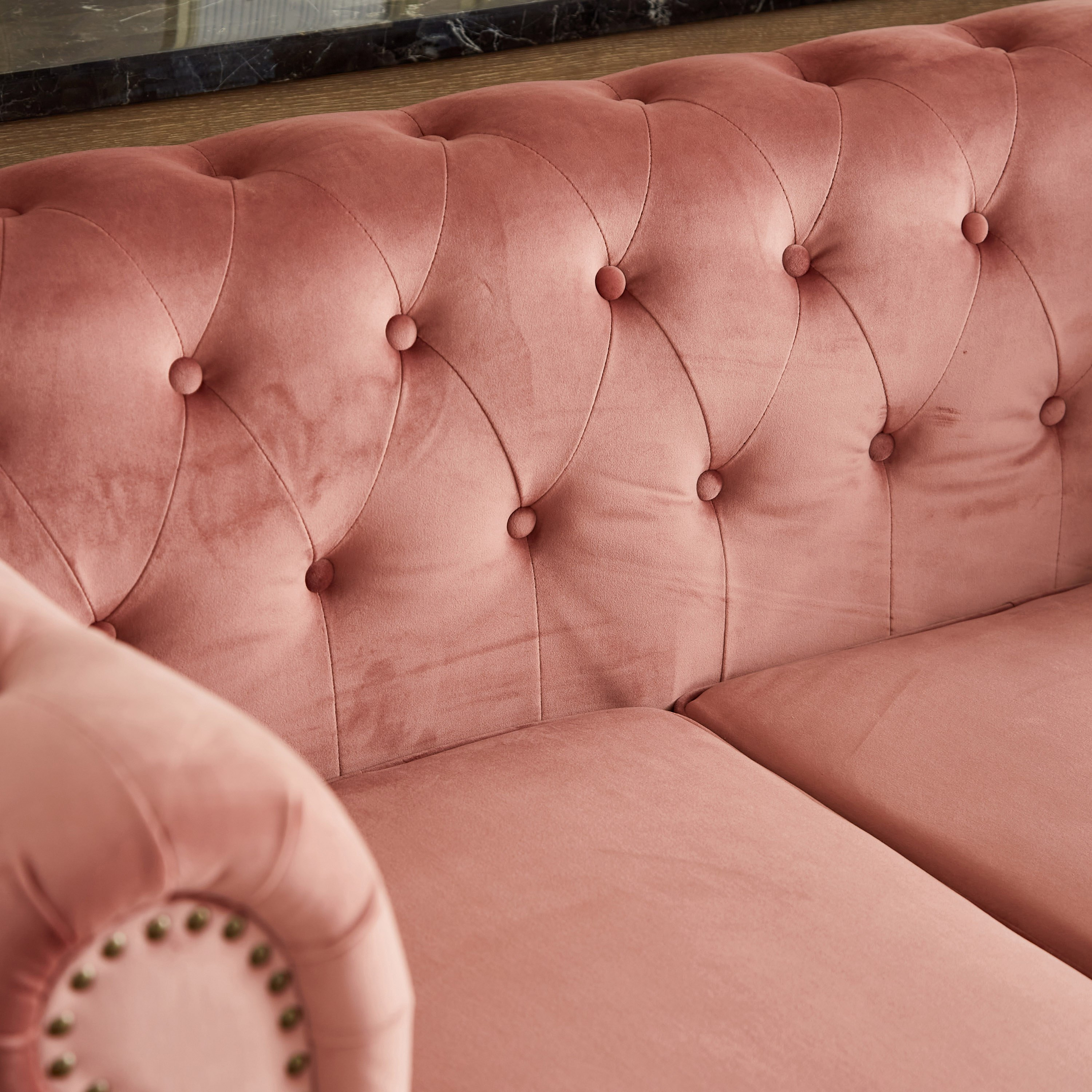 كنبة مخمل معنقدة 3 مقاعد مع وسادتين من صوفيا-hbxlivingroom-sofasandarmchairs-sofas-image-5