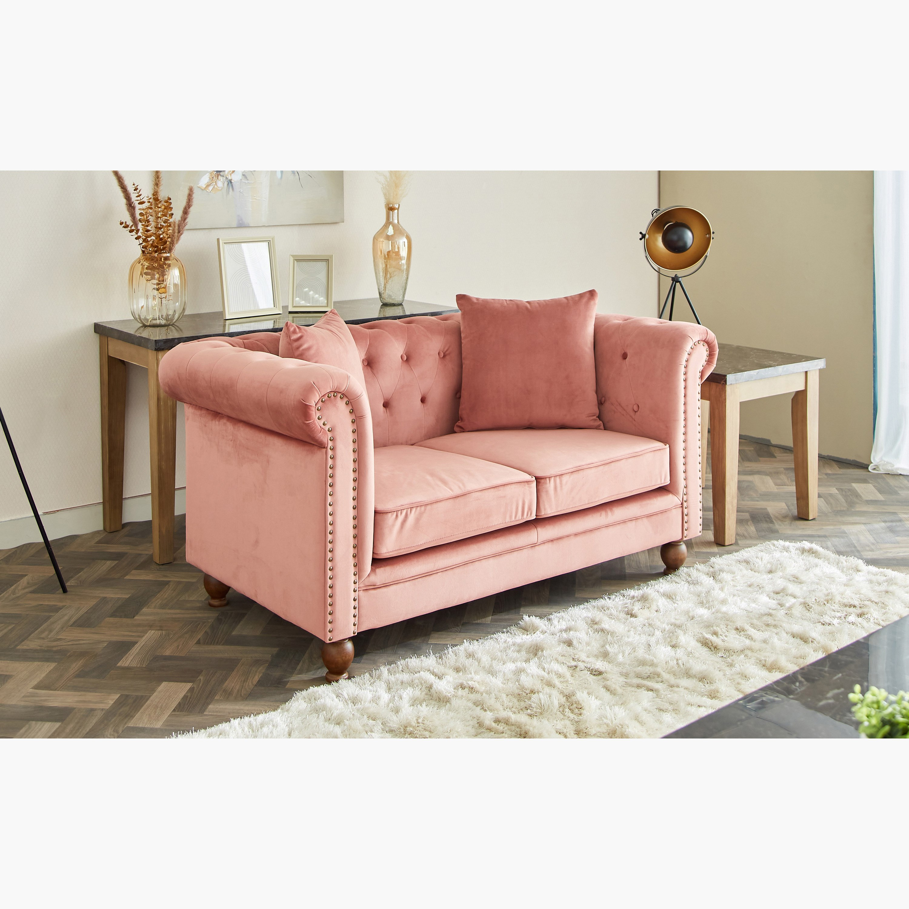 كنبة مخمل معنقدة مقعدين مع وسادتين من صوفيا-hbxlivingroom-sofasandarmchairs-sofas-image-2