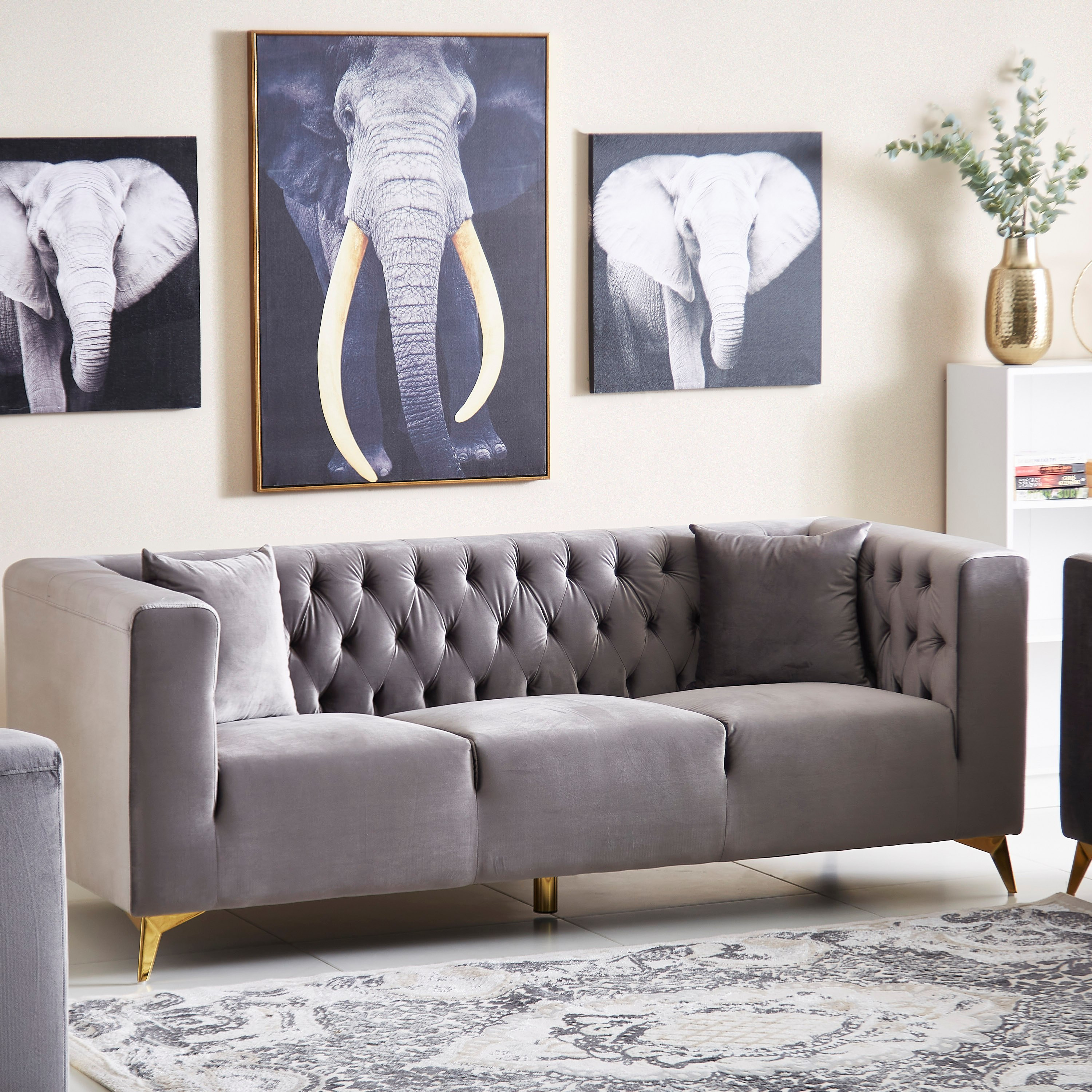 كنبة 3 مقاعد بوسادتين من نابلس-hbxlivingroom-sofasandarmchairs-sofas-image-1