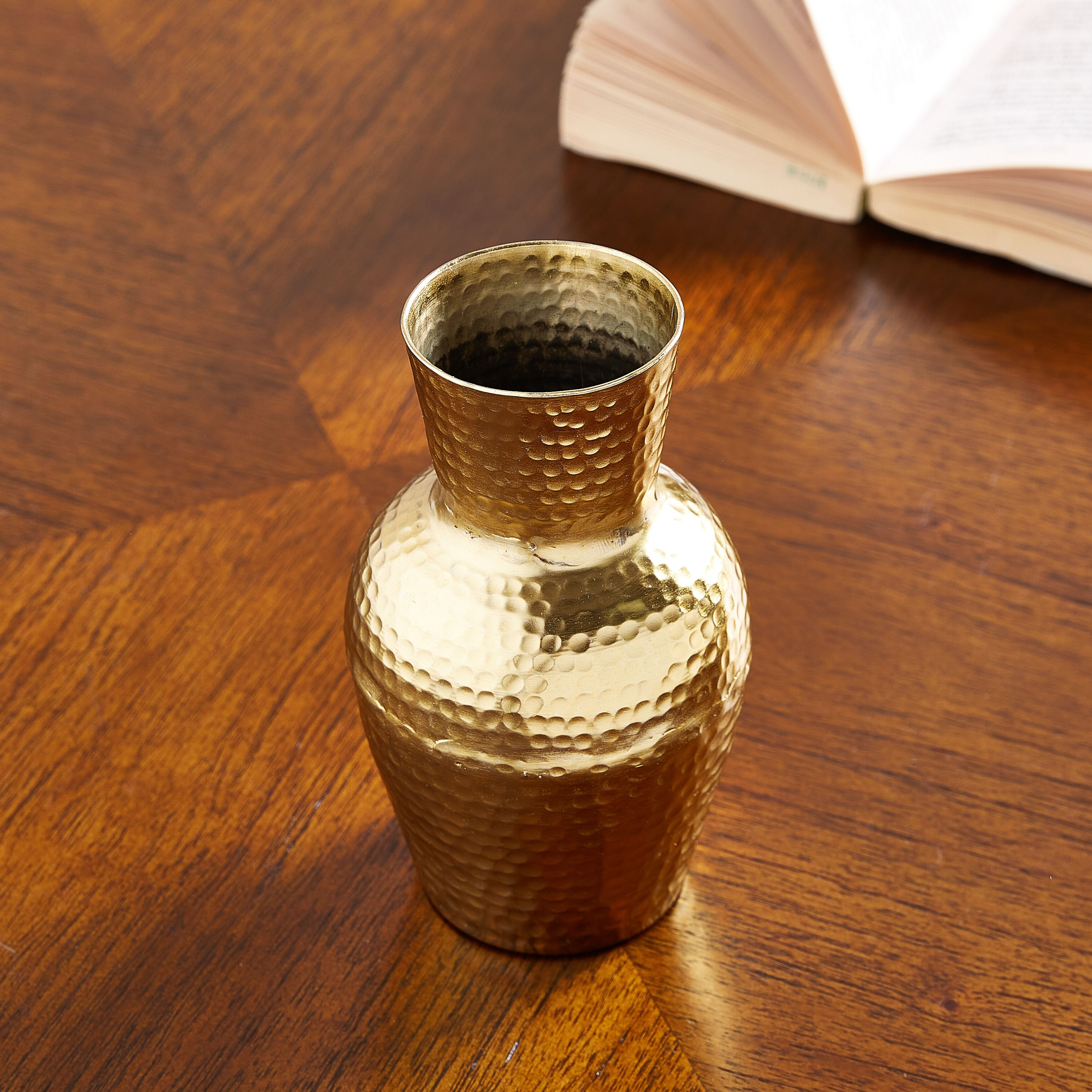 Nino Hammered Textured Vase-hbxbedroom-decorandaccessories-vases-image-3