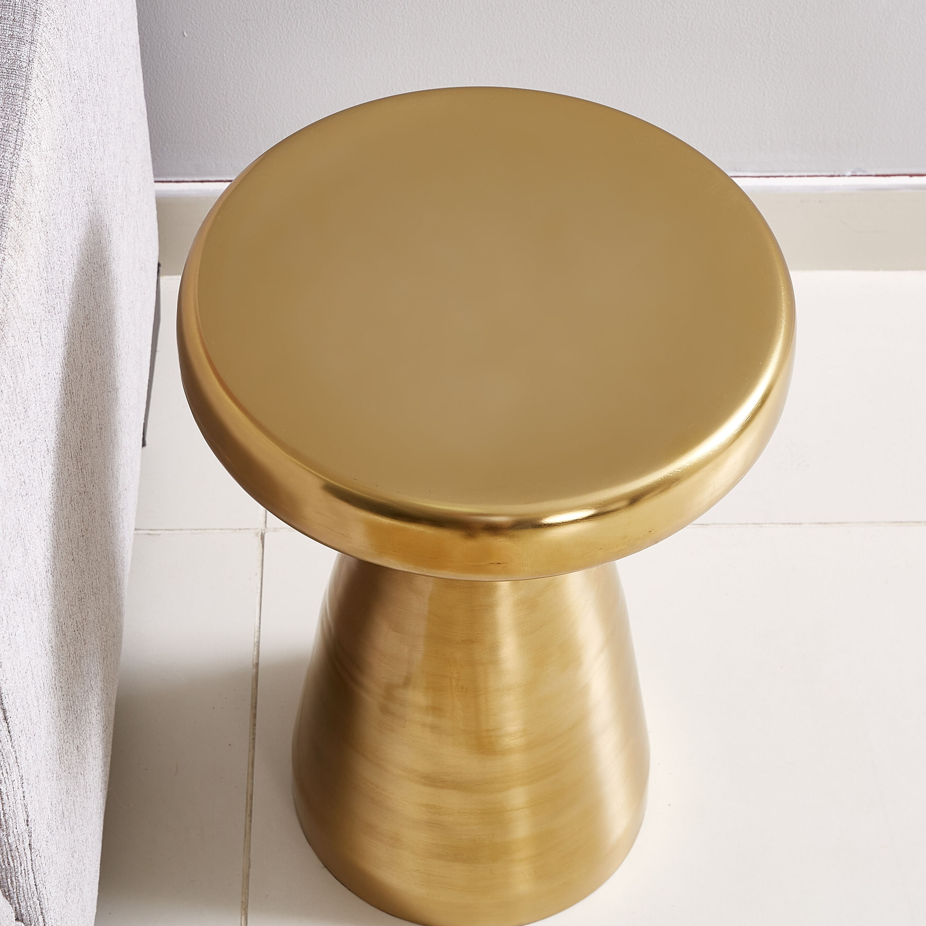 Cosmos Accent End Table-hbxfurniture-livingroom-endtables-image-3