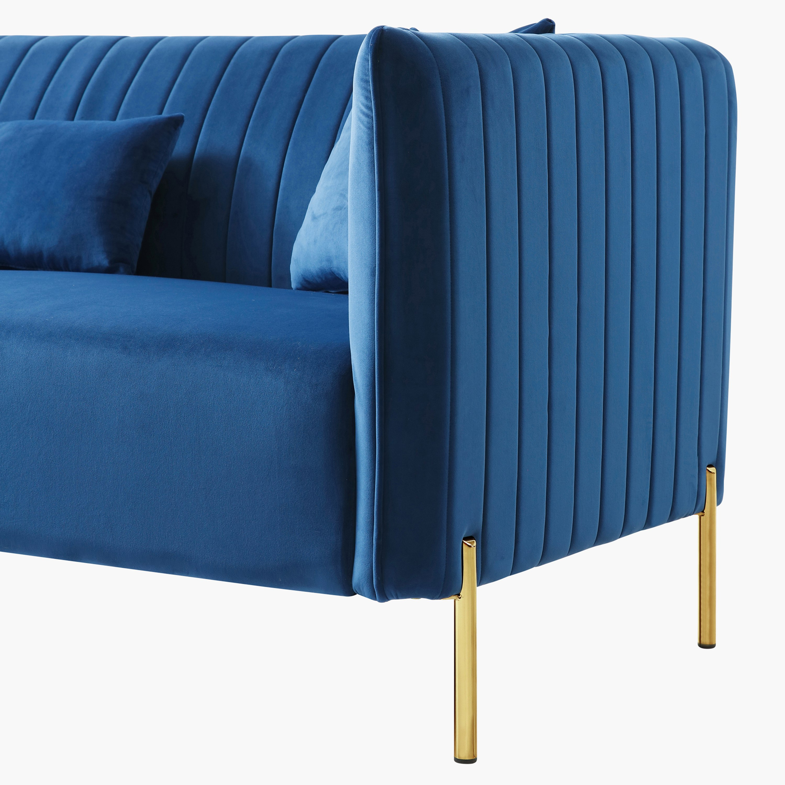كنبة بمقعدين ووسائد مبعثرة من مودينا-hbxlivingroom-sofasandarmchairs-sofas-image-7