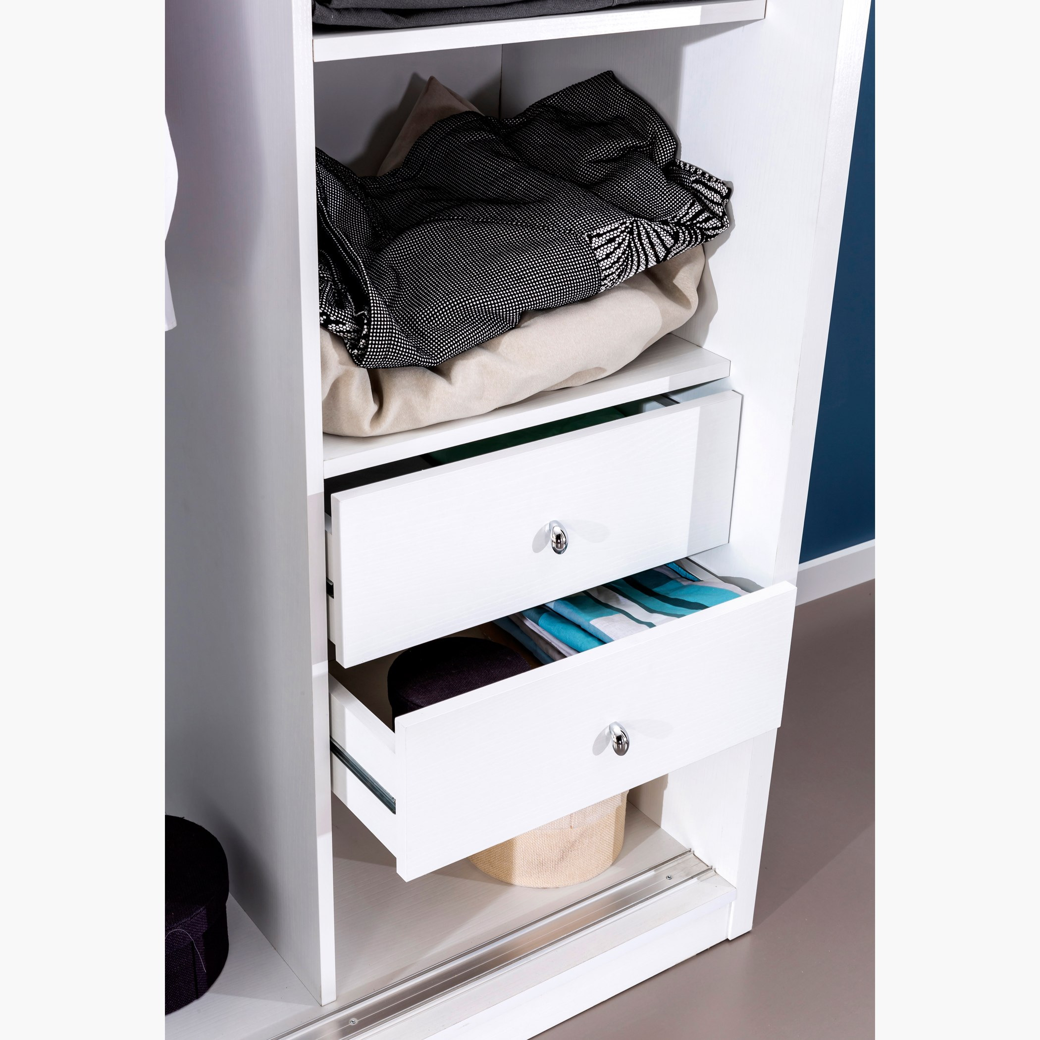 خزانة ملابس بباب انزلاقي مع مرآة من هالمستاد-hbxfurniture-wardrobes-image-6