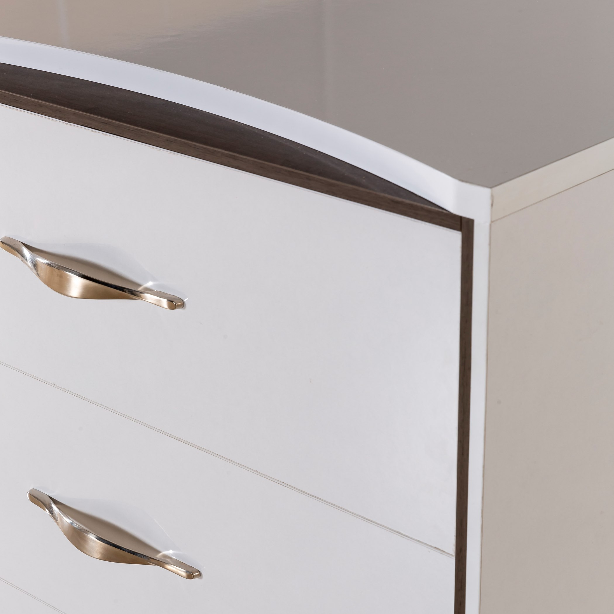 وحدة تخزين بـ5 أدراج من أوشن-hbxfurniture-dressersandchests-chestofdrawers-image-5