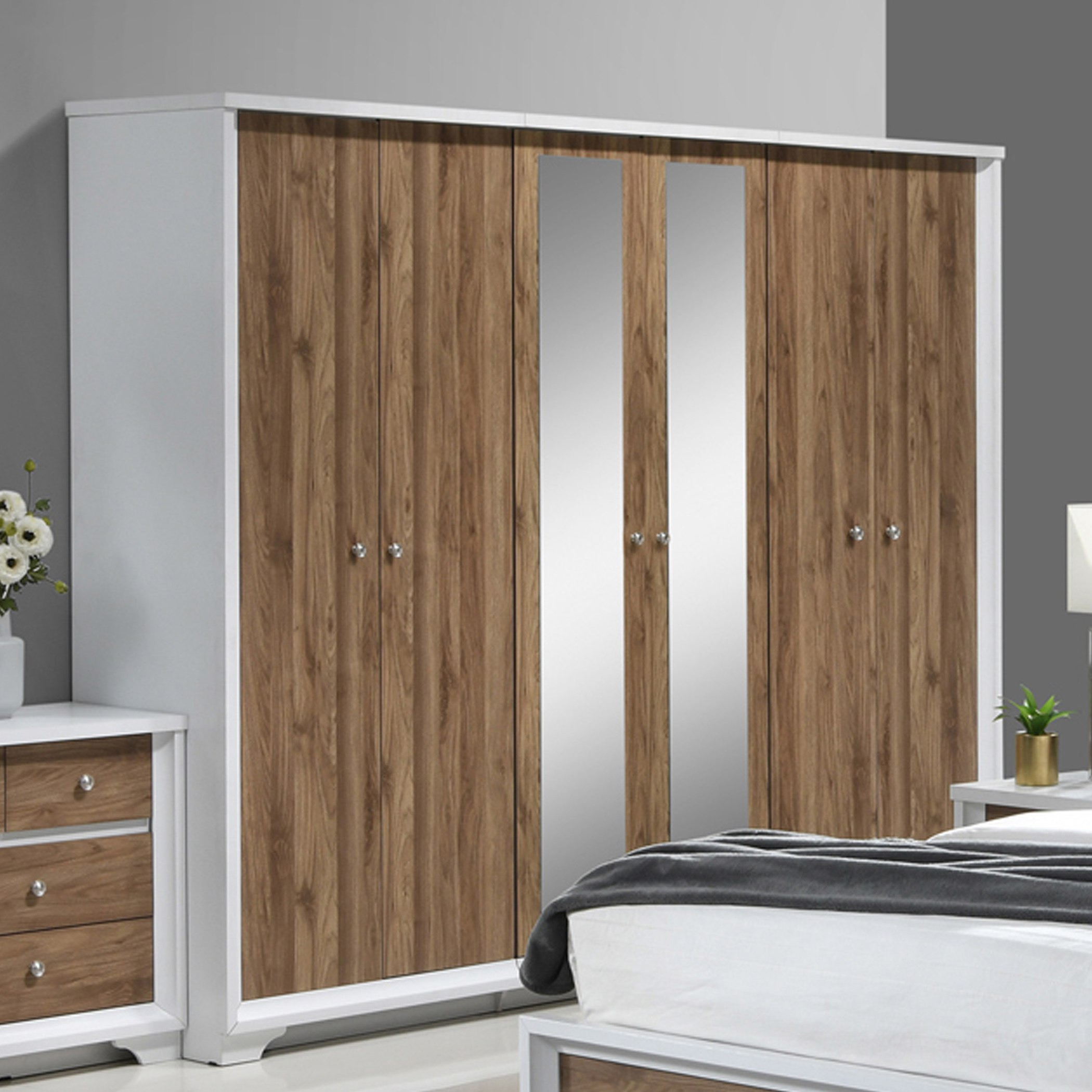 خزانة ملابس بـ 6 أبواب ومرآتان من سجنتشر-hbxfurniture-wardrobes-image-1