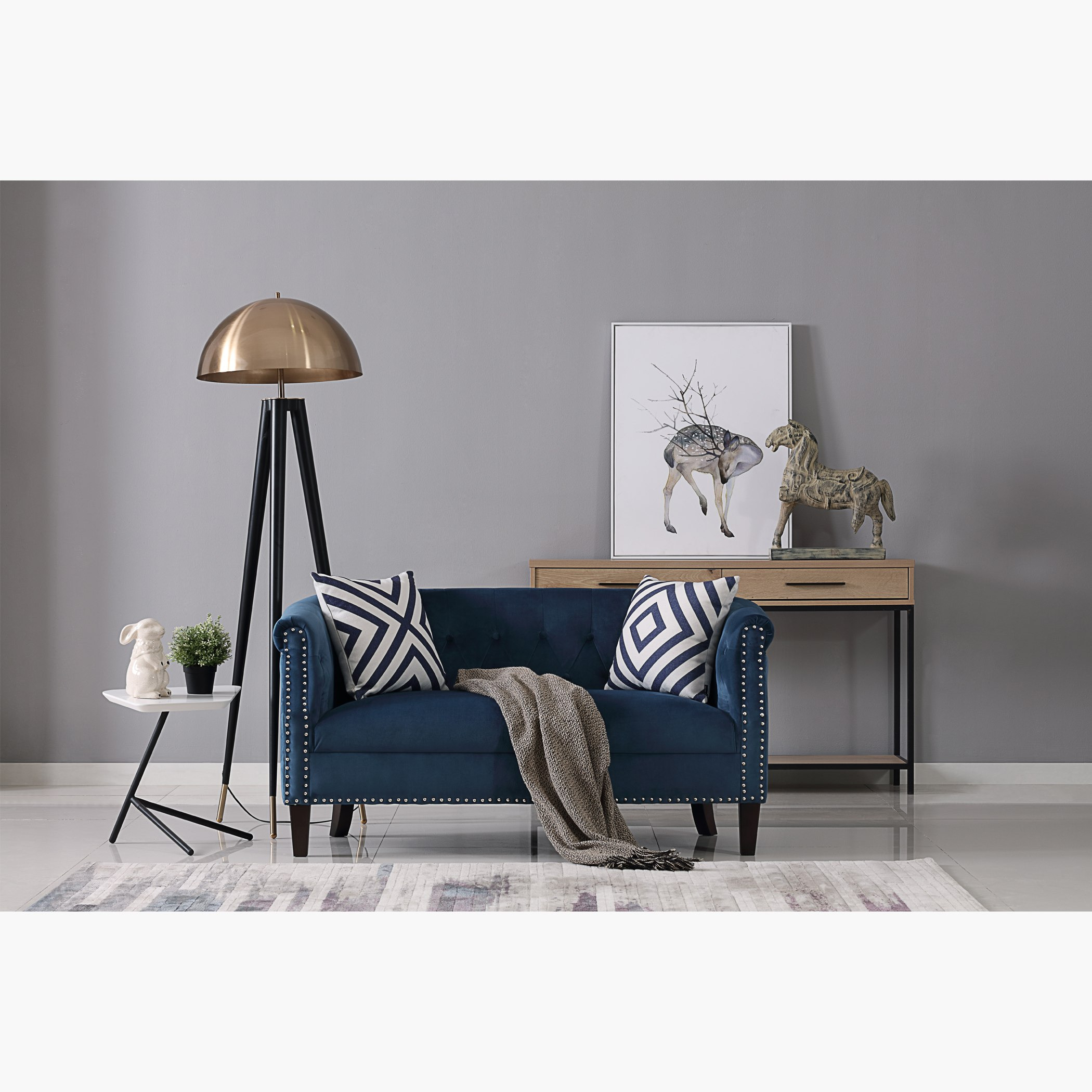 كنبة مخمليّة مقعدين من لوكس-hbxlivingroom-sofasandarmchairs-sofas-image-8