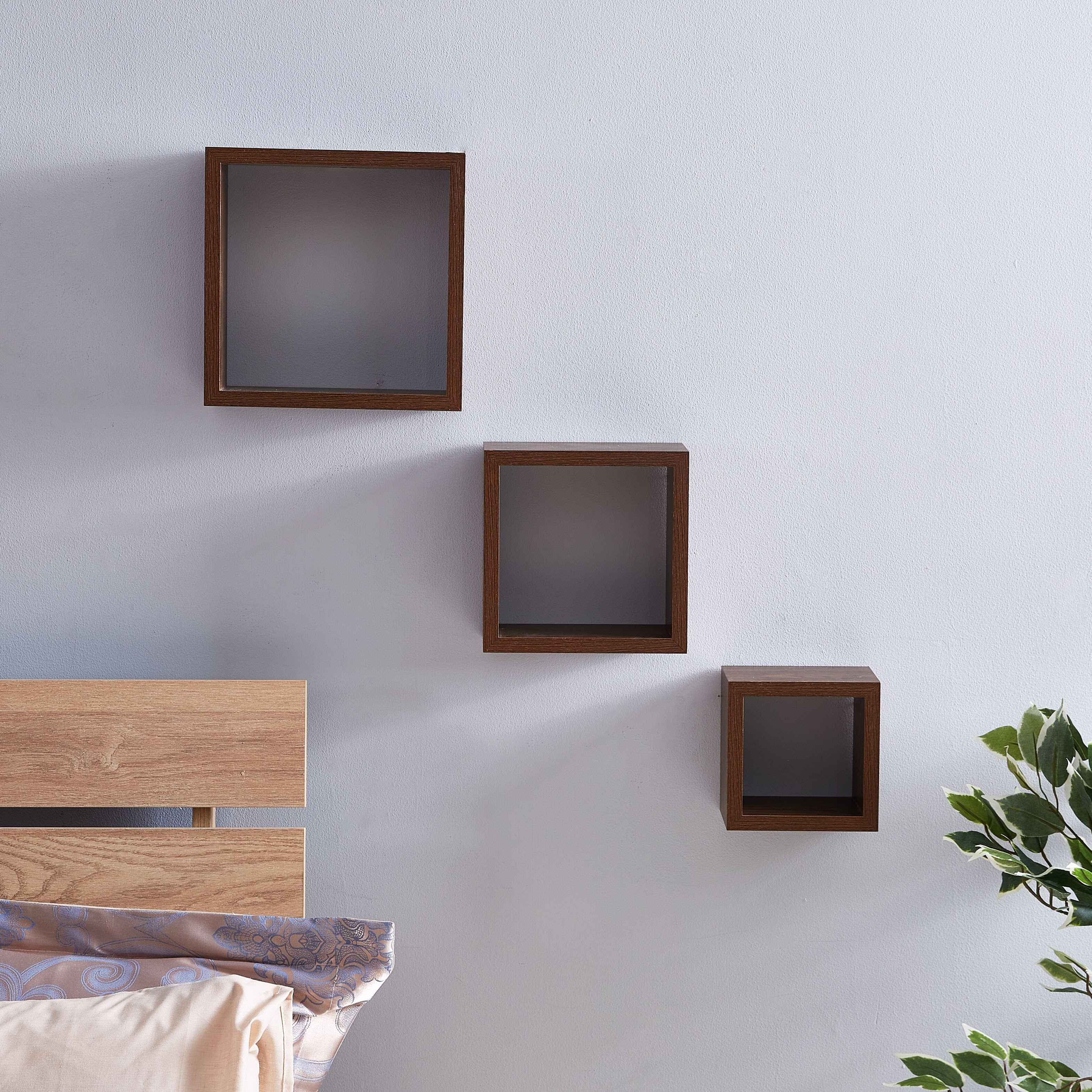 مكعبّات جدارية من نيكول - طقم من 3 قطع-hbxfurniture-mediaunitsandstorage-wallshelves-image-2