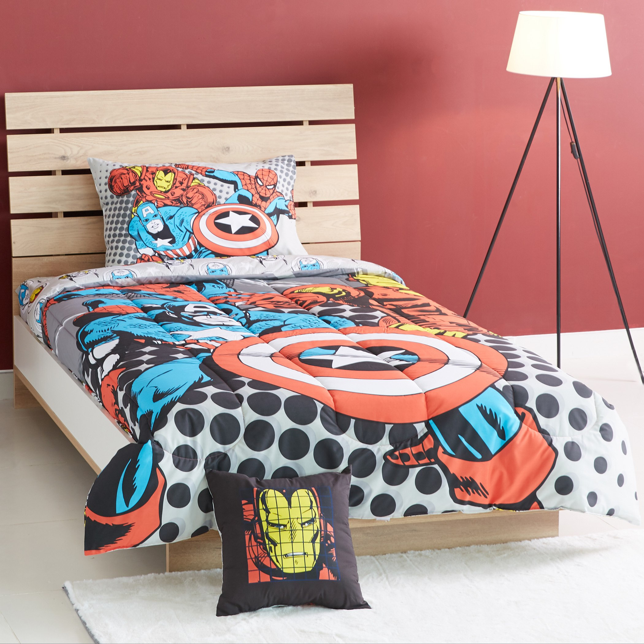 طقم ألحفة وبياضات بطبعات أفينجرز- 4 قطع-hbxhomeware-hbxkidsandyouth-image-6